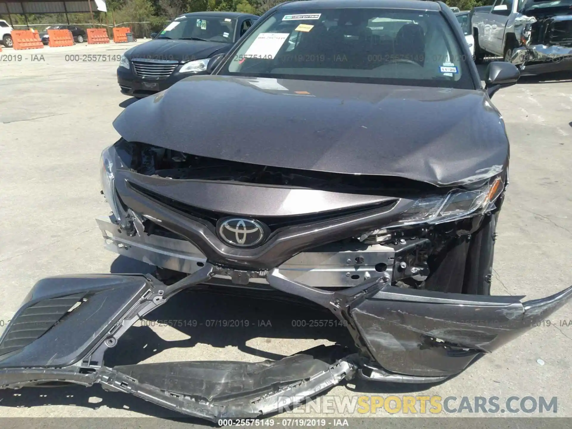 6 Photograph of a damaged car 4T1B11HK6KU188810 TOYOTA CAMRY 2019