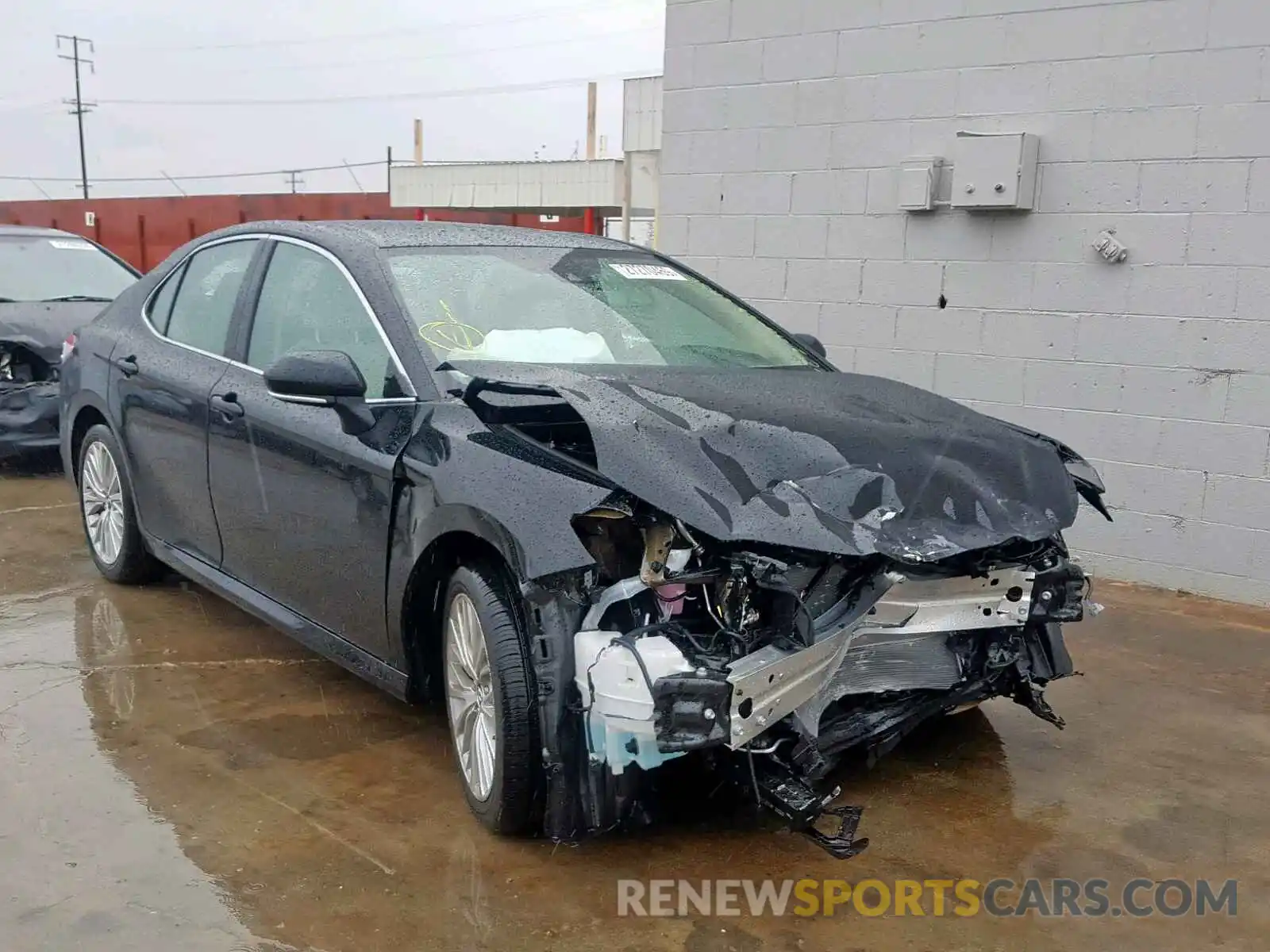 1 Photograph of a damaged car 4T1B11HK6KU191030 TOYOTA CAMRY 2019