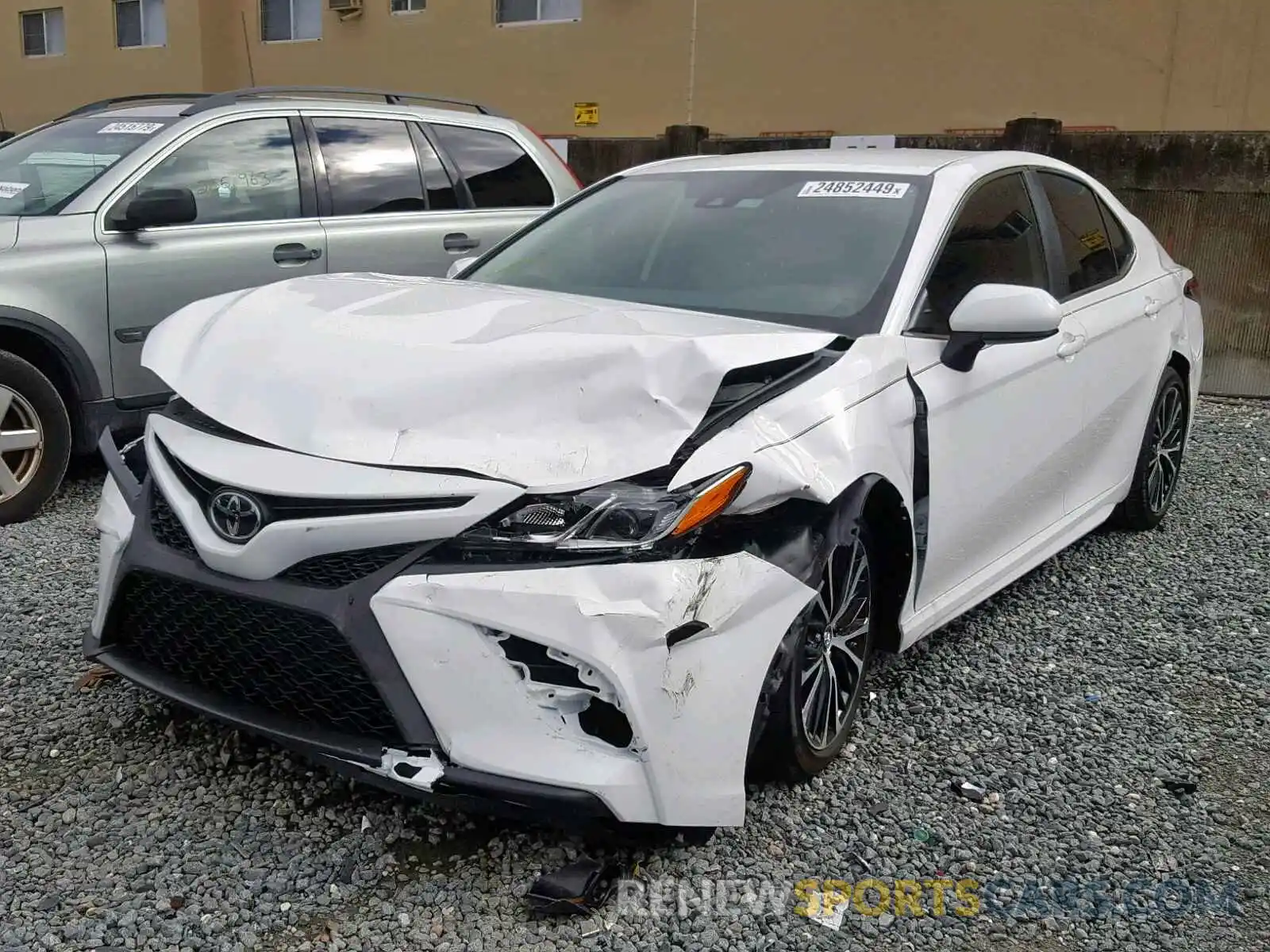 2 Photograph of a damaged car 4T1B11HK6KU191254 TOYOTA CAMRY 2019