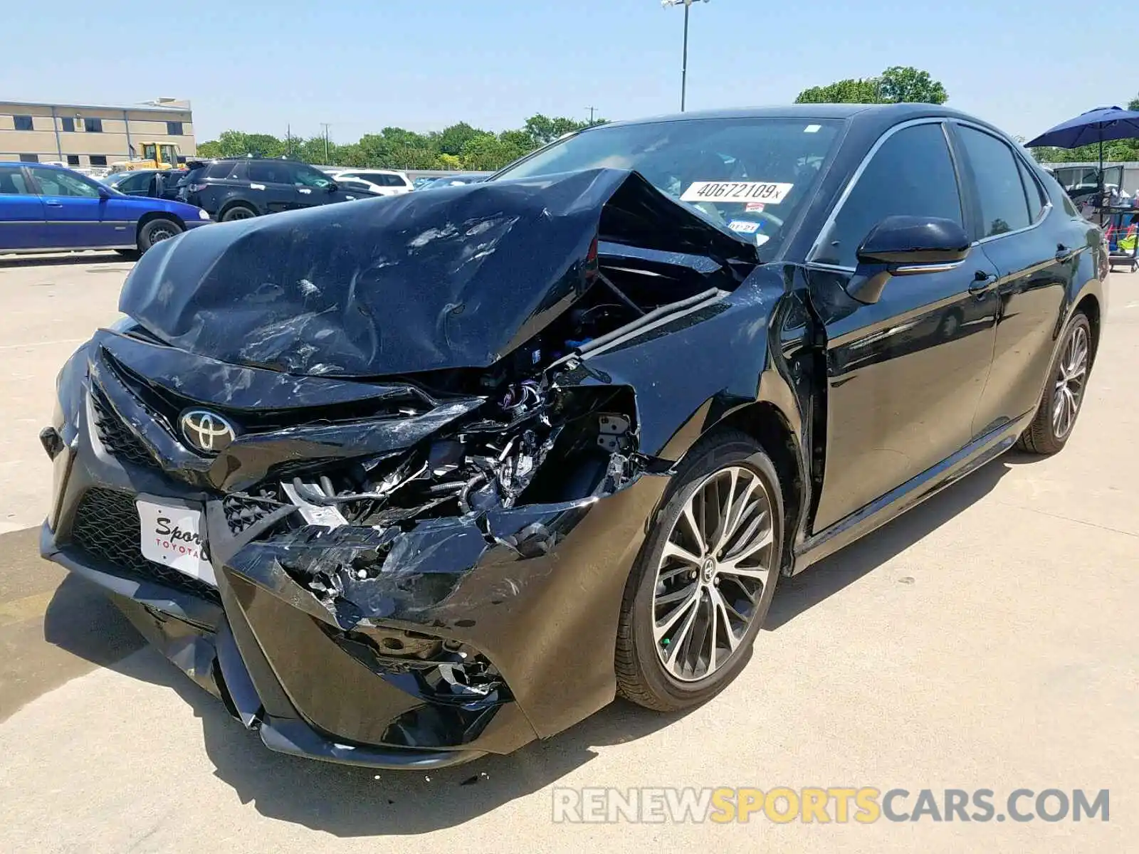 2 Photograph of a damaged car 4T1B11HK6KU193151 TOYOTA CAMRY 2019