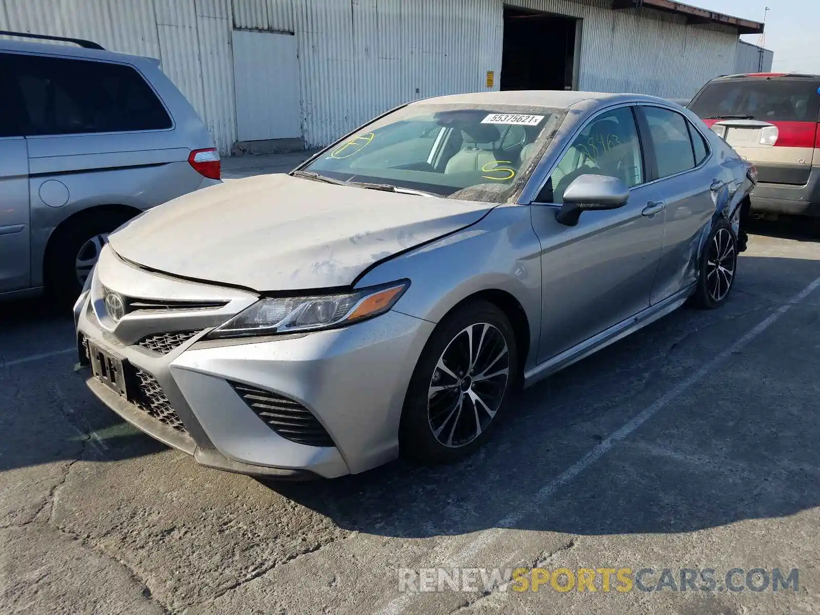 2 Photograph of a damaged car 4T1B11HK6KU195420 TOYOTA CAMRY 2019