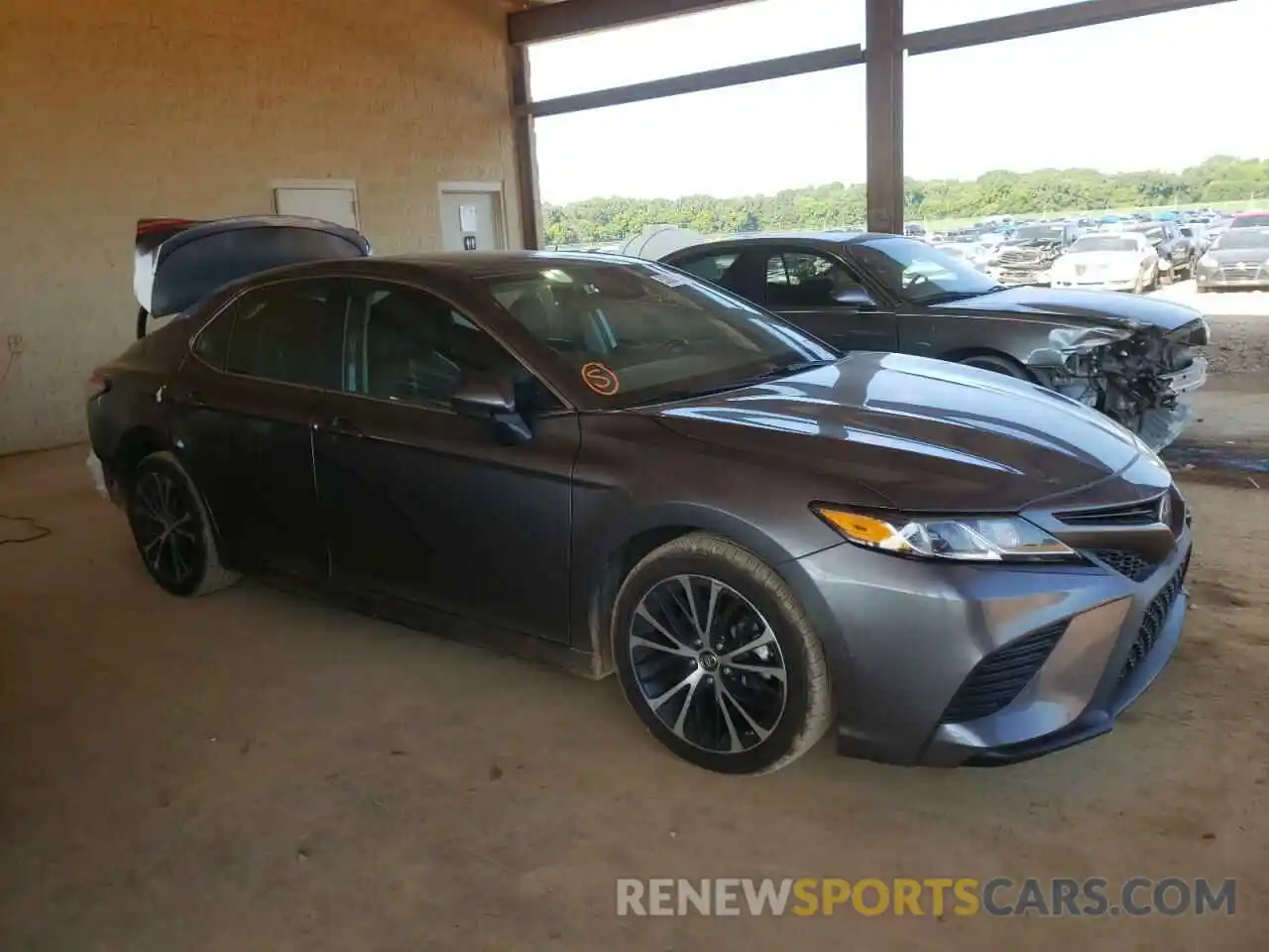 1 Photograph of a damaged car 4T1B11HK6KU195840 TOYOTA CAMRY 2019