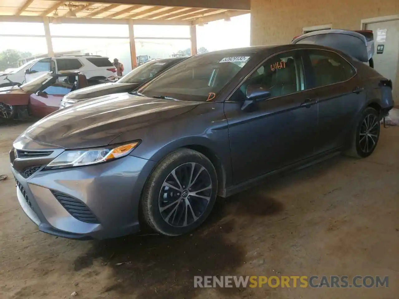 2 Photograph of a damaged car 4T1B11HK6KU195840 TOYOTA CAMRY 2019