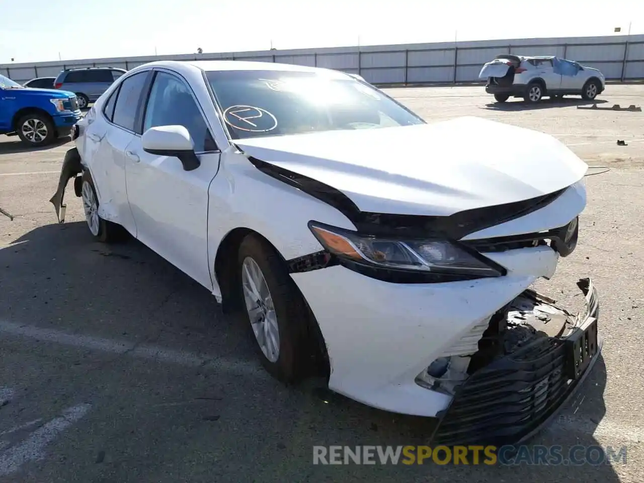 1 Photograph of a damaged car 4T1B11HK6KU196051 TOYOTA CAMRY 2019