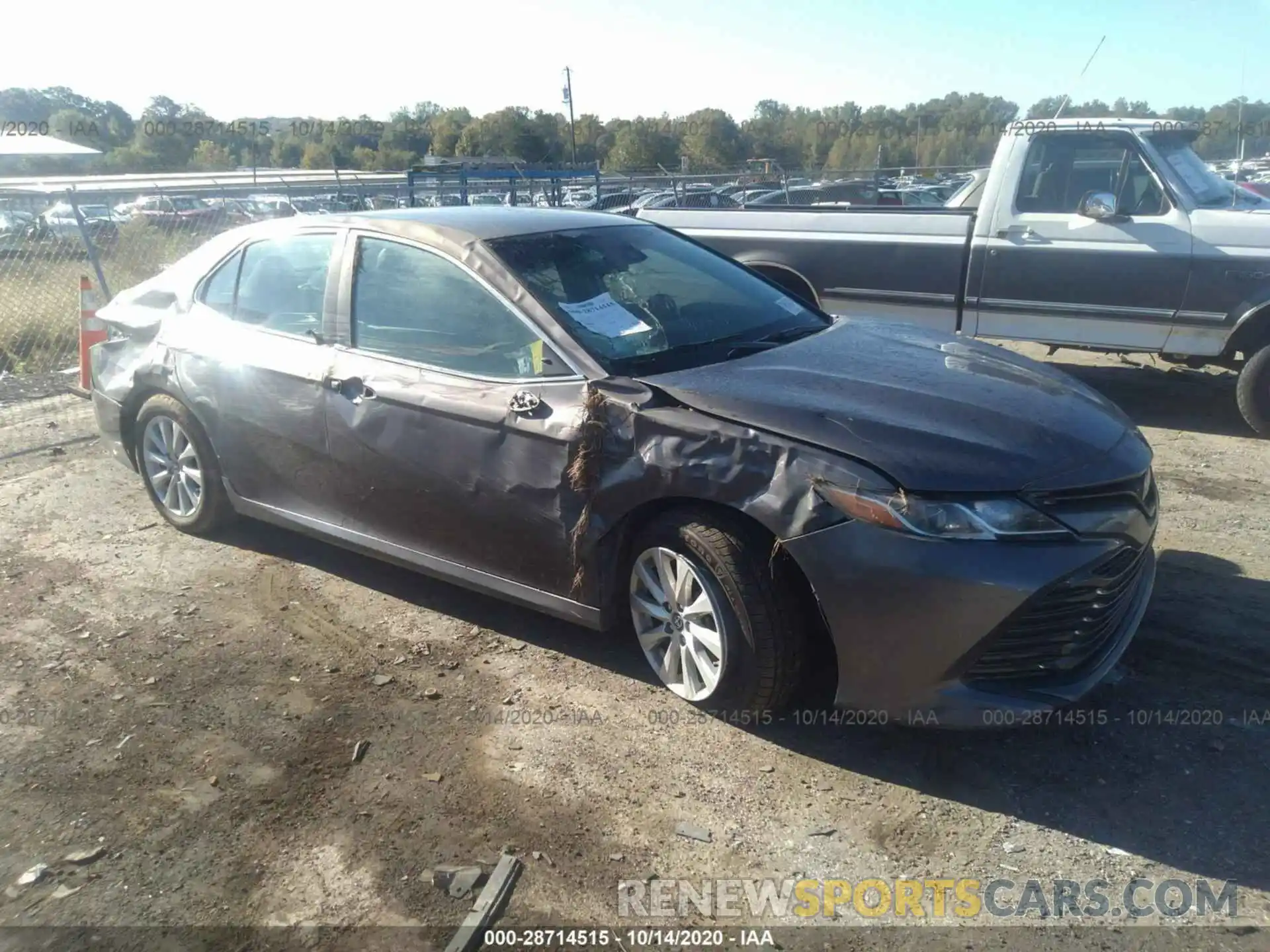 1 Photograph of a damaged car 4T1B11HK6KU196146 TOYOTA CAMRY 2019