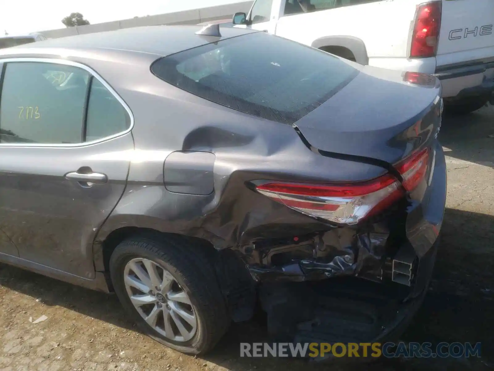 9 Photograph of a damaged car 4T1B11HK6KU196258 TOYOTA CAMRY 2019