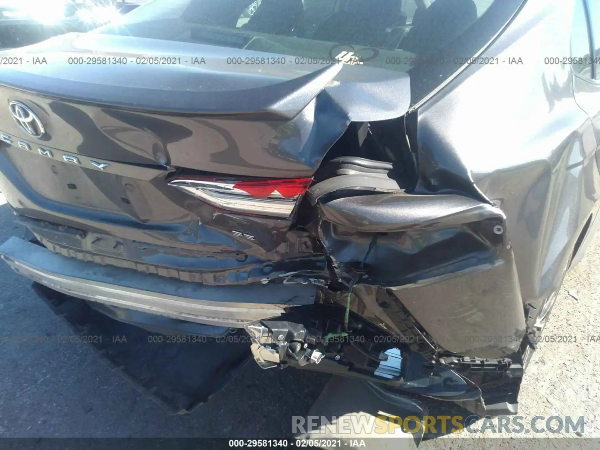 6 Photograph of a damaged car 4T1B11HK6KU196471 TOYOTA CAMRY 2019