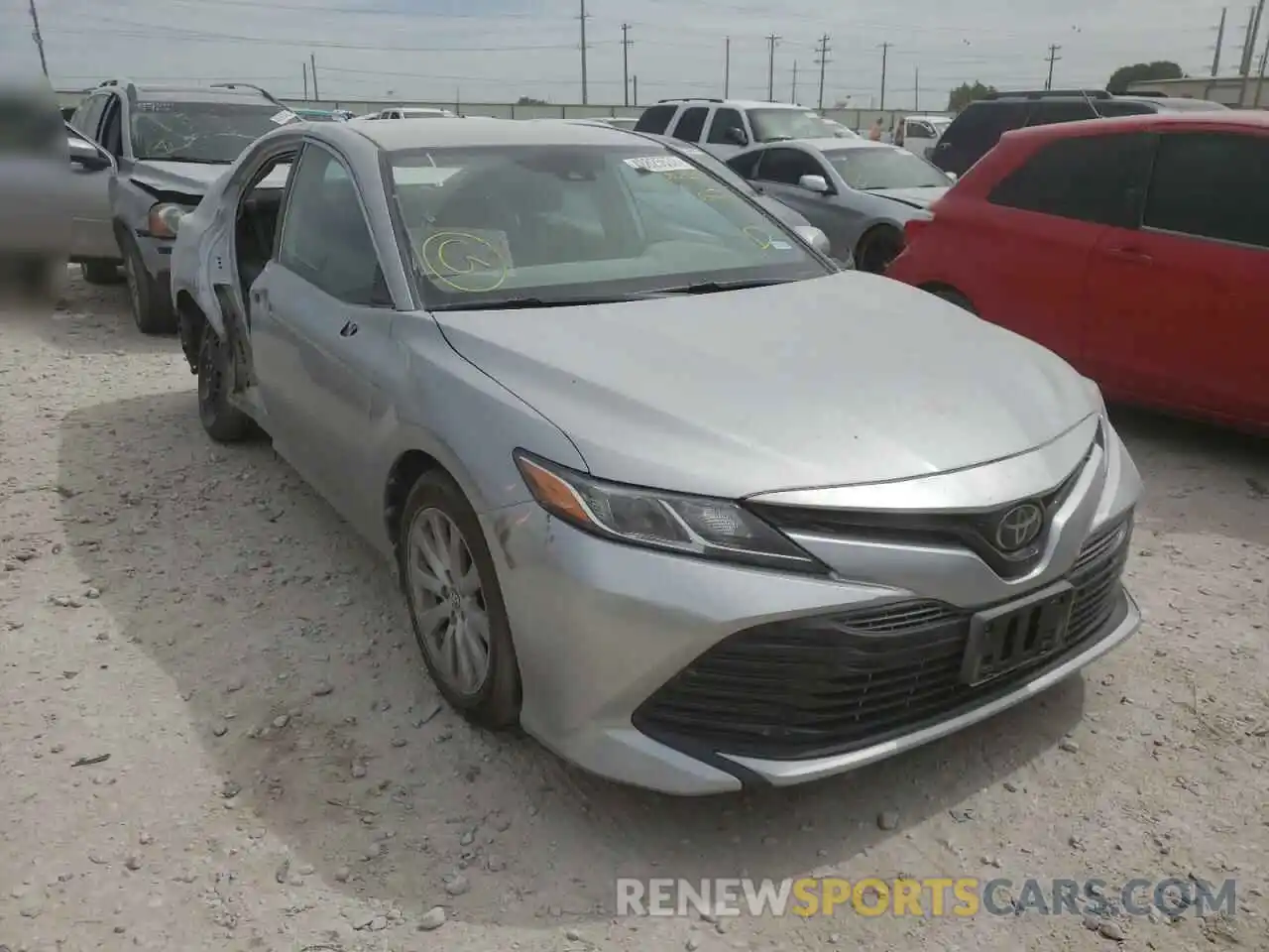 1 Photograph of a damaged car 4T1B11HK6KU196485 TOYOTA CAMRY 2019