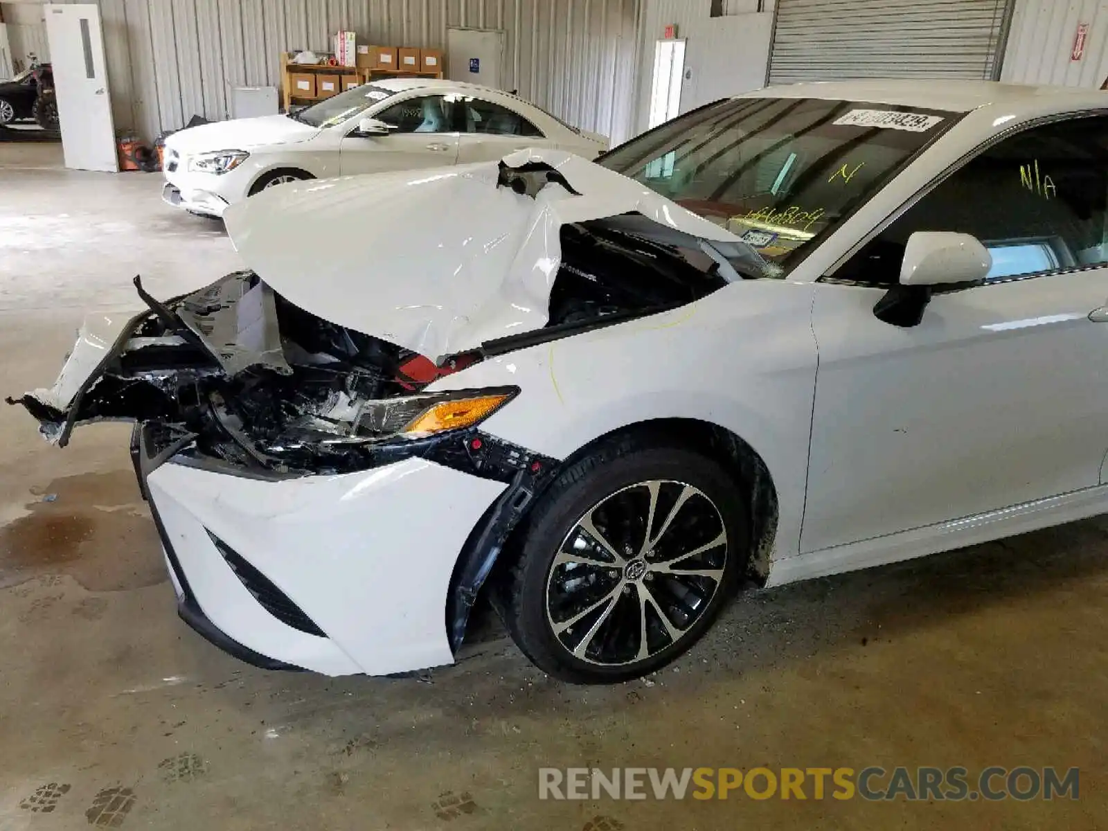 9 Photograph of a damaged car 4T1B11HK6KU196809 TOYOTA CAMRY 2019