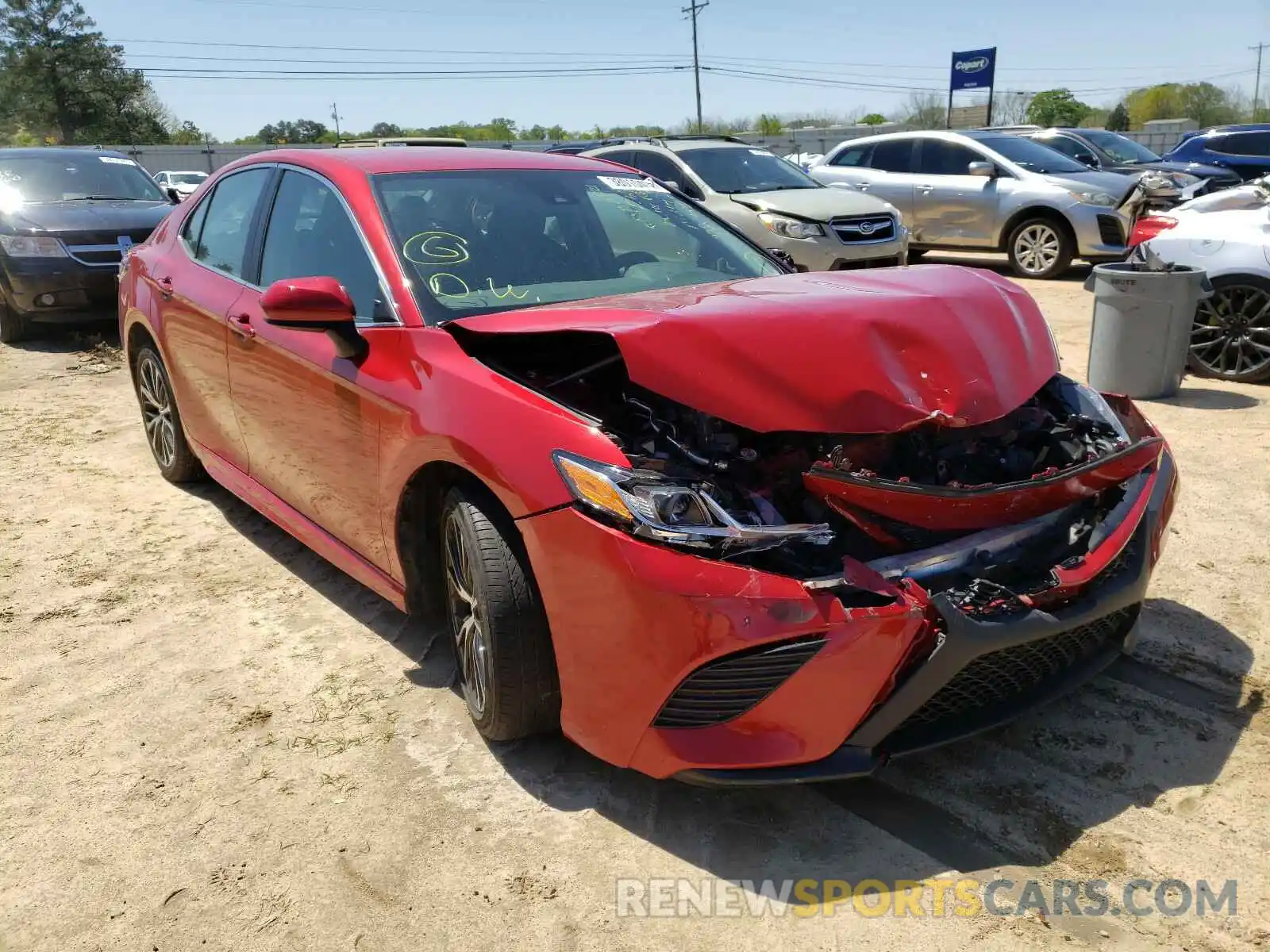 1 Photograph of a damaged car 4T1B11HK6KU197104 TOYOTA CAMRY 2019