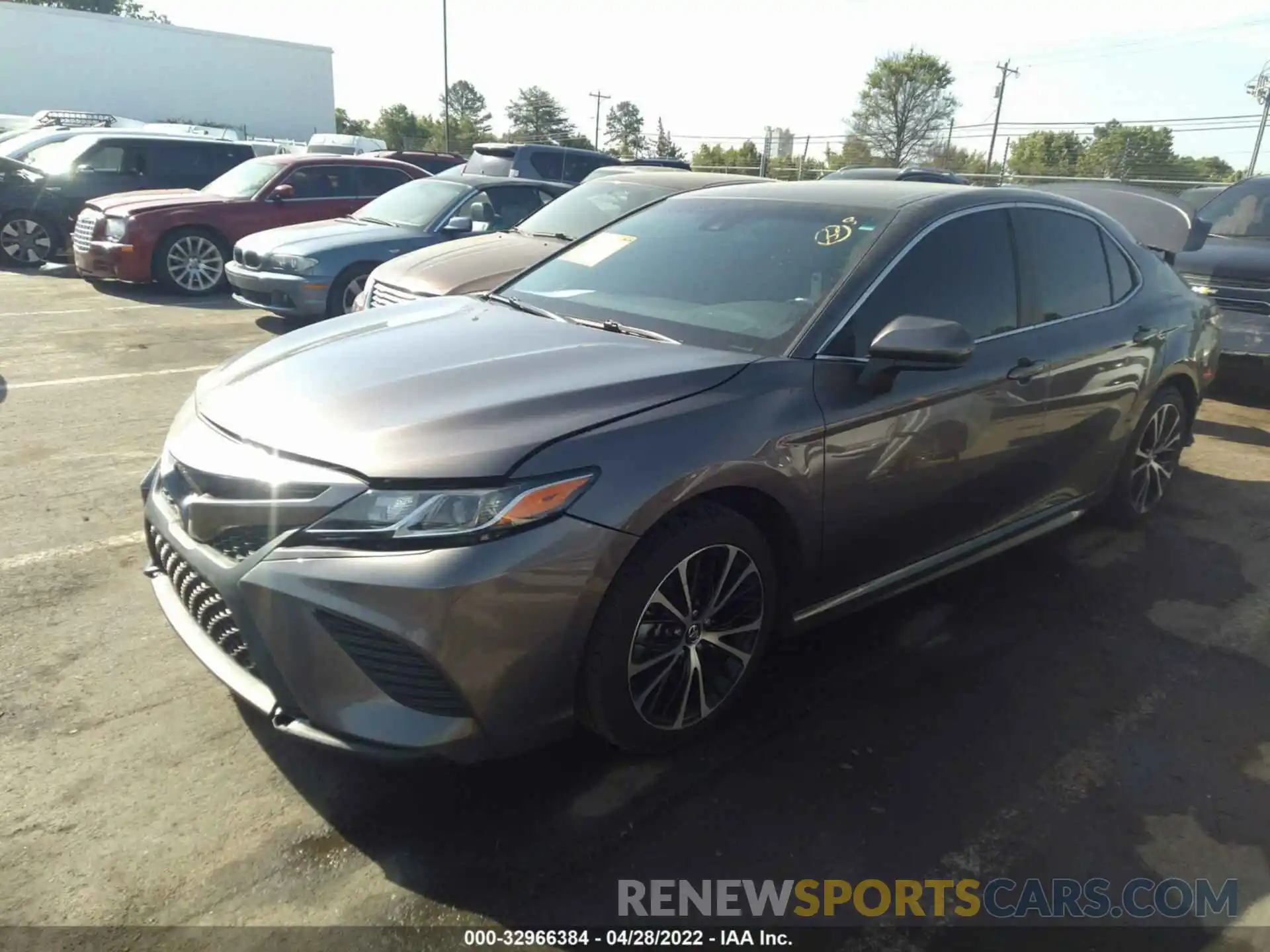 2 Photograph of a damaged car 4T1B11HK6KU197295 TOYOTA CAMRY 2019