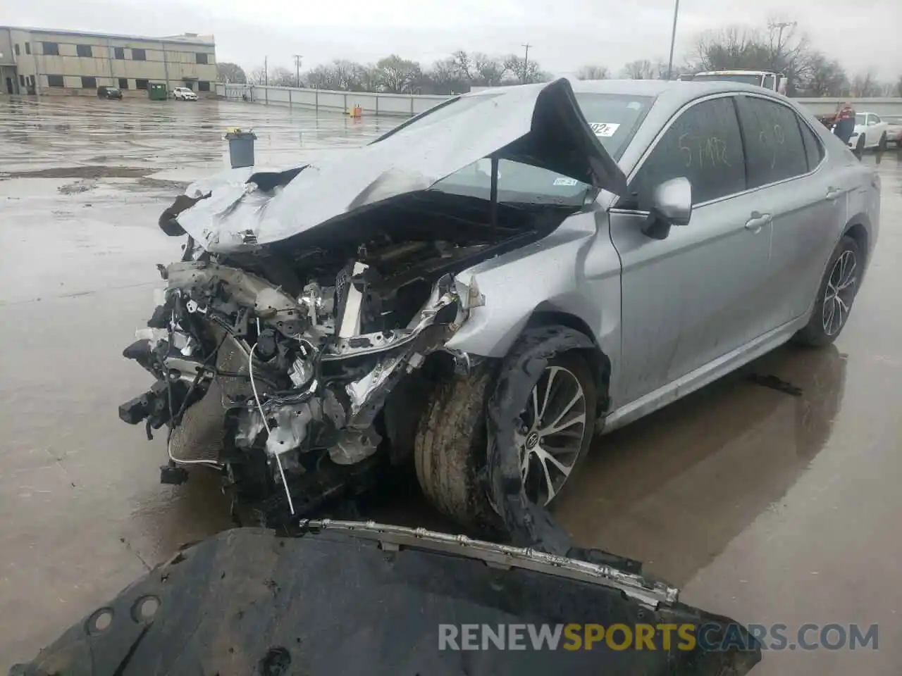 2 Photograph of a damaged car 4T1B11HK6KU198334 TOYOTA CAMRY 2019