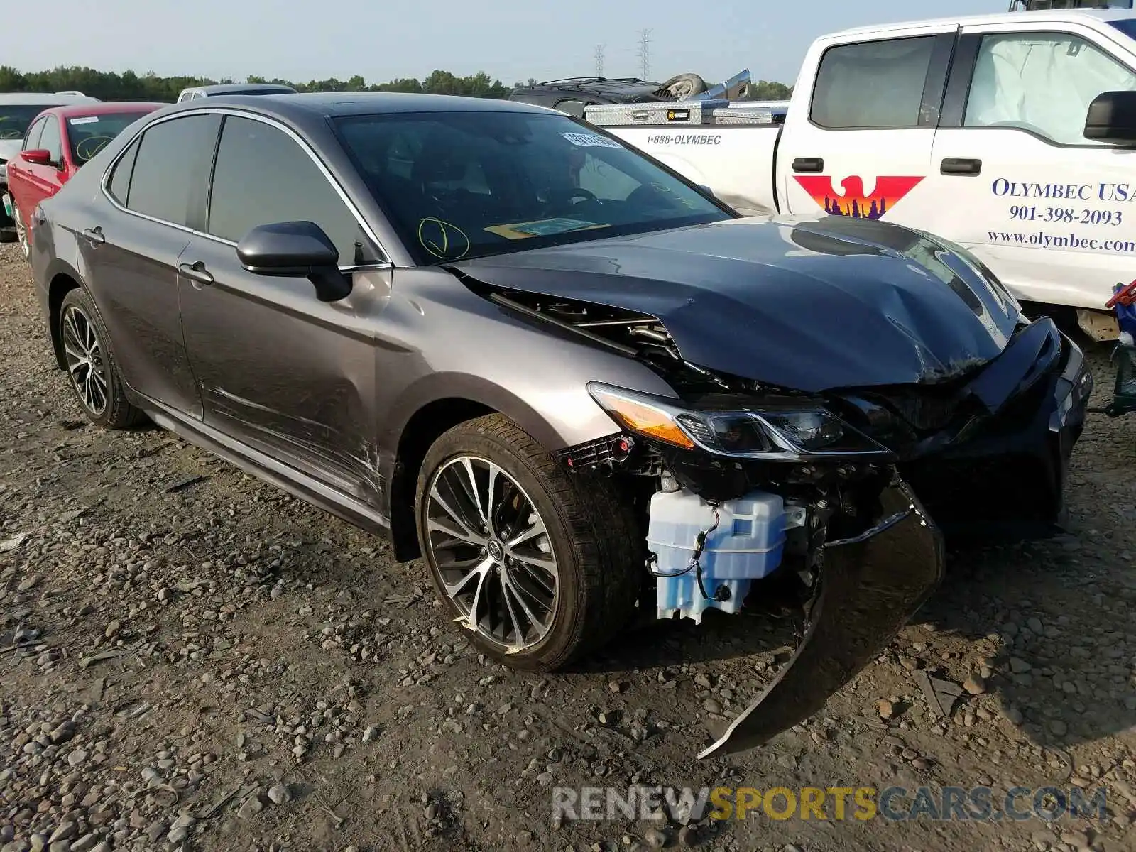 1 Photograph of a damaged car 4T1B11HK6KU198429 TOYOTA CAMRY 2019