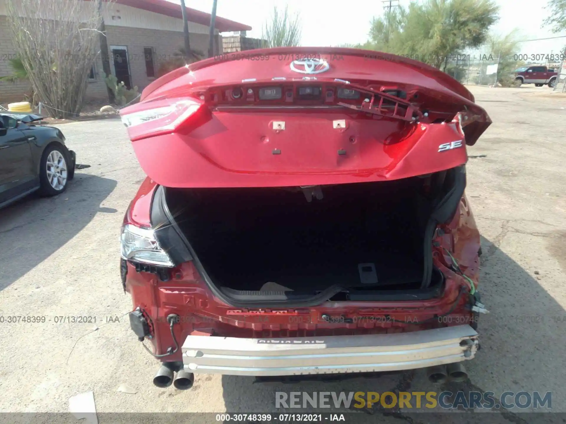 6 Photograph of a damaged car 4T1B11HK6KU198446 TOYOTA CAMRY 2019