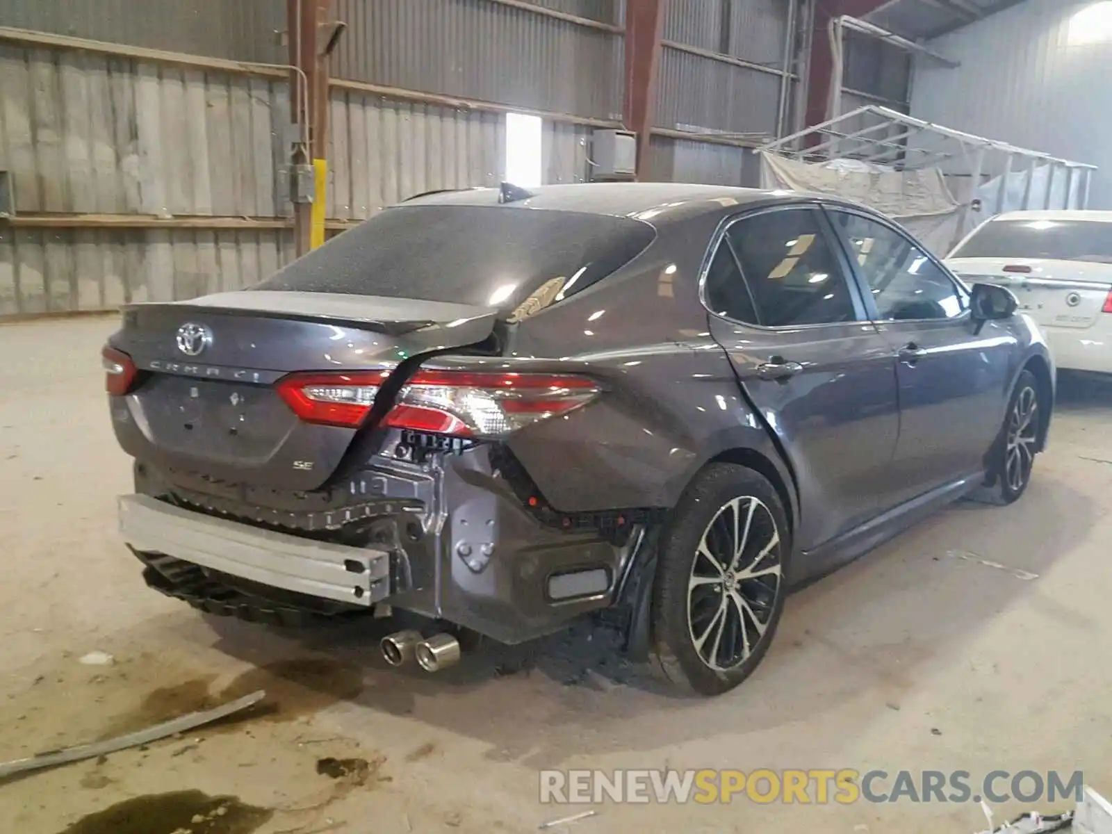 4 Photograph of a damaged car 4T1B11HK6KU198673 TOYOTA CAMRY 2019