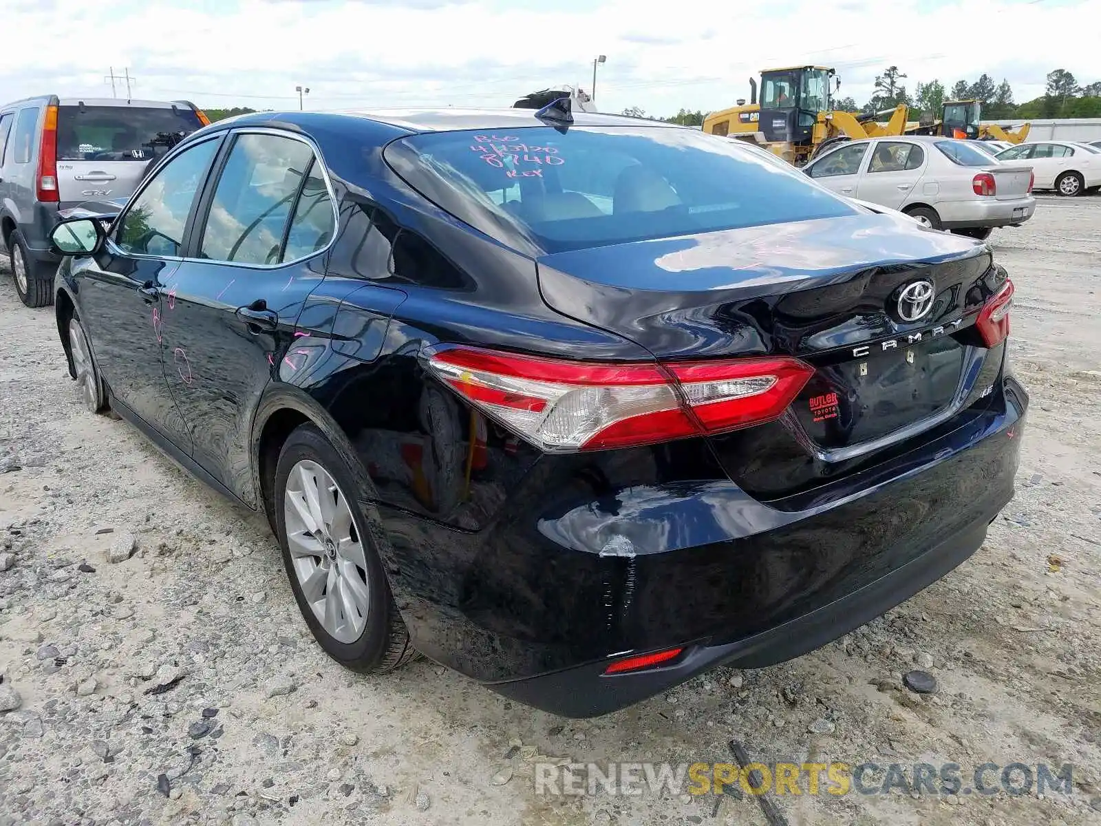 3 Photograph of a damaged car 4T1B11HK6KU198740 TOYOTA CAMRY 2019