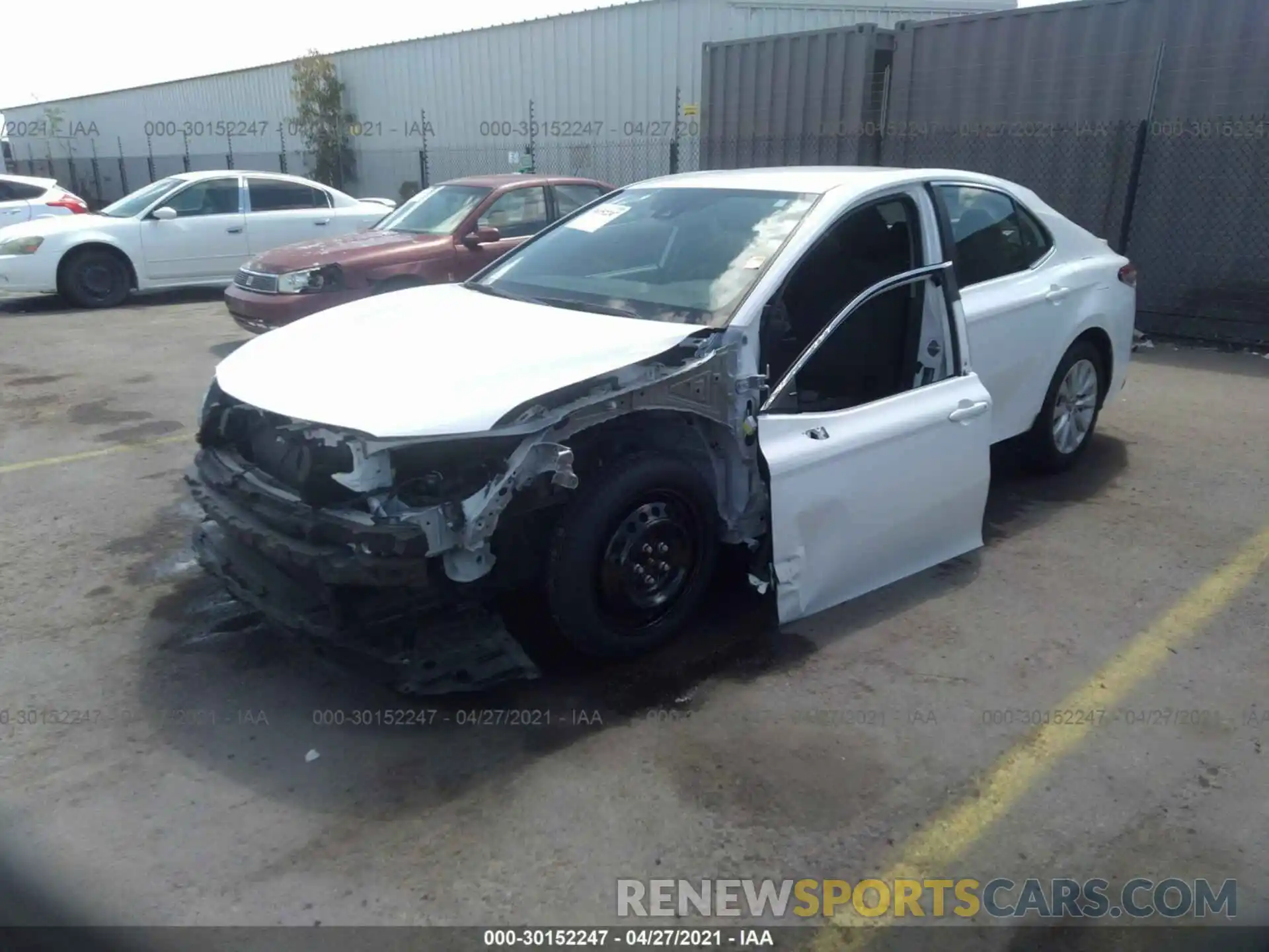 2 Photograph of a damaged car 4T1B11HK6KU199533 TOYOTA CAMRY 2019