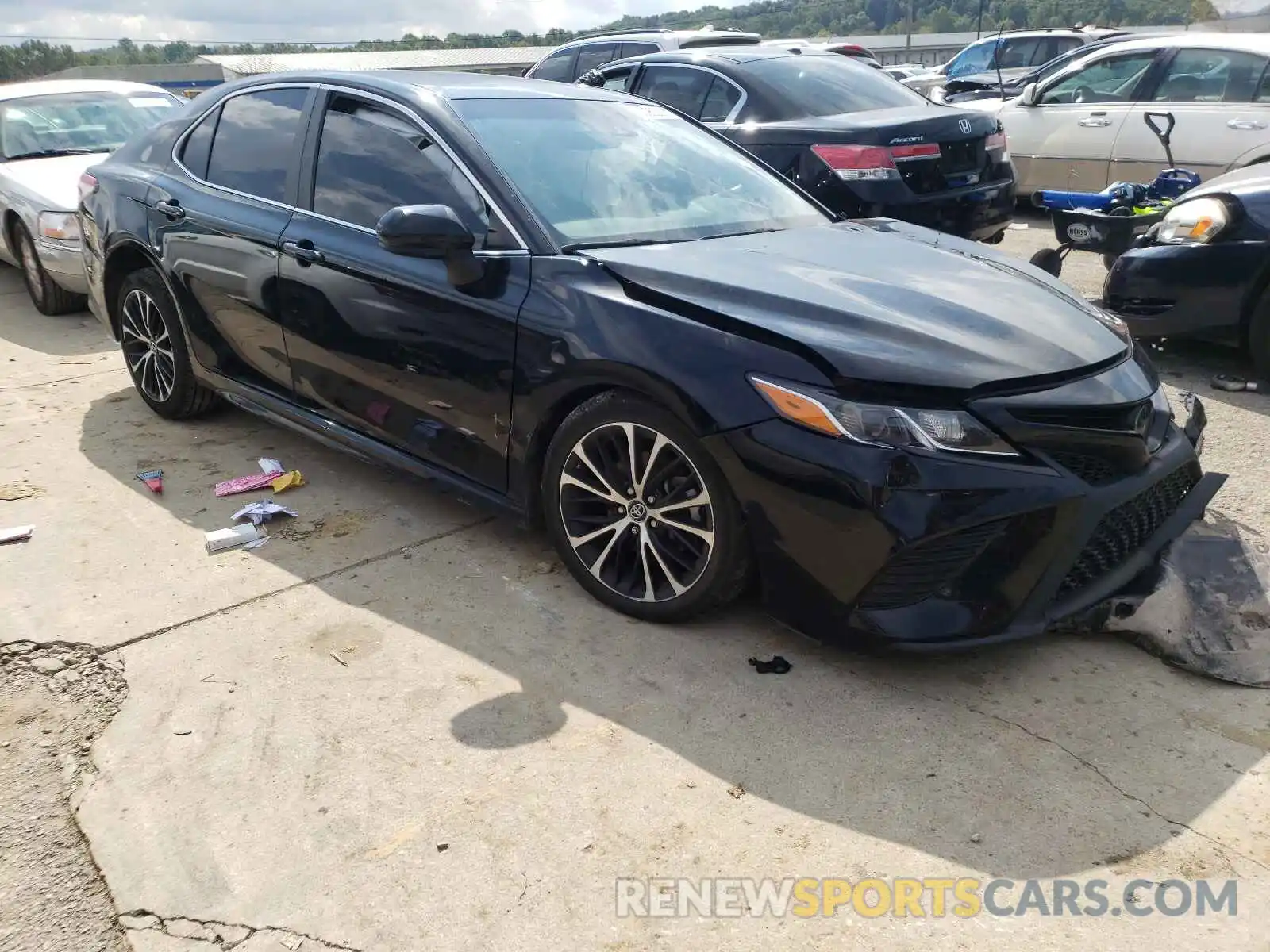 1 Photograph of a damaged car 4T1B11HK6KU200857 TOYOTA CAMRY 2019