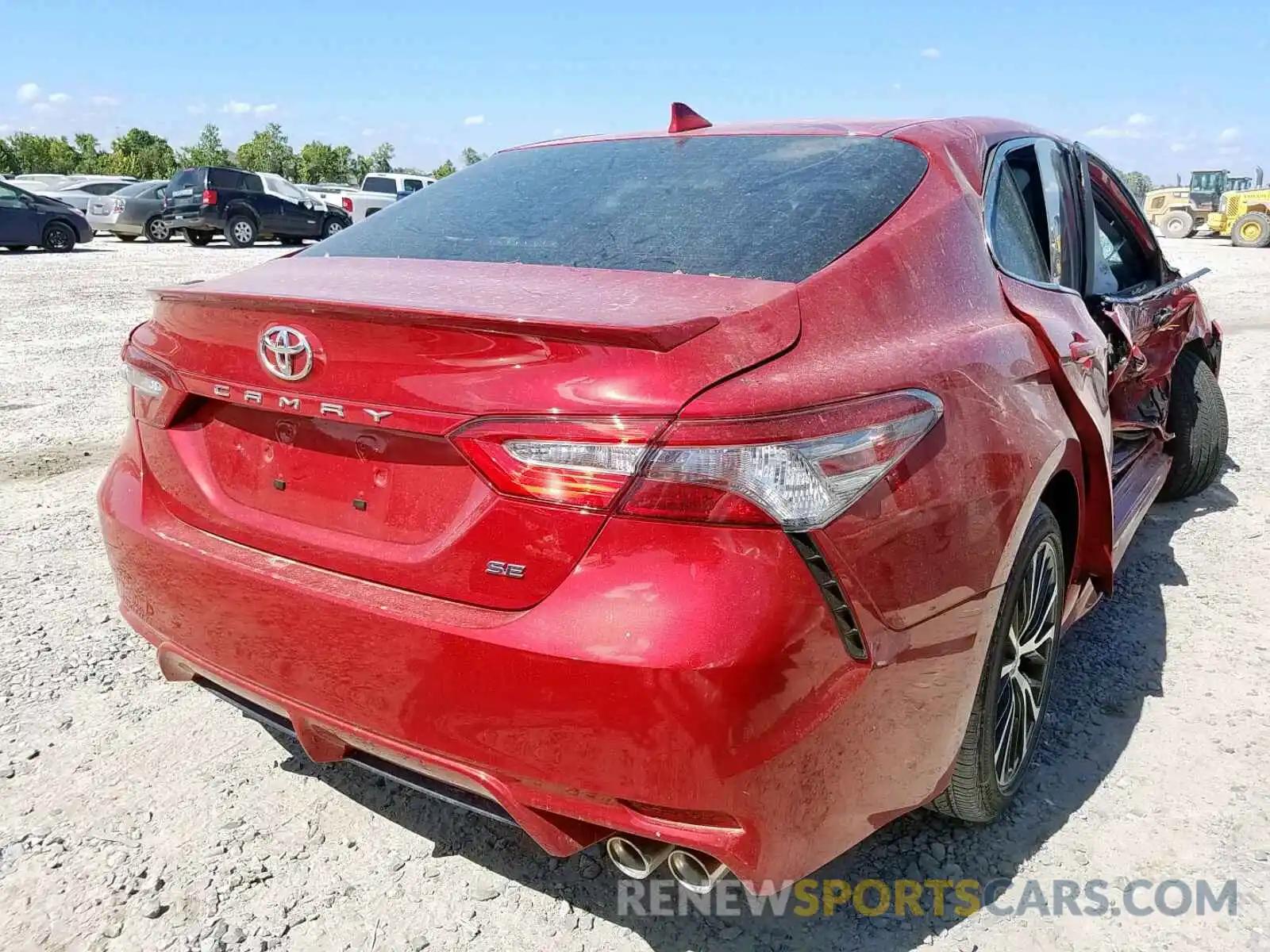 4 Photograph of a damaged car 4T1B11HK6KU201698 TOYOTA CAMRY 2019