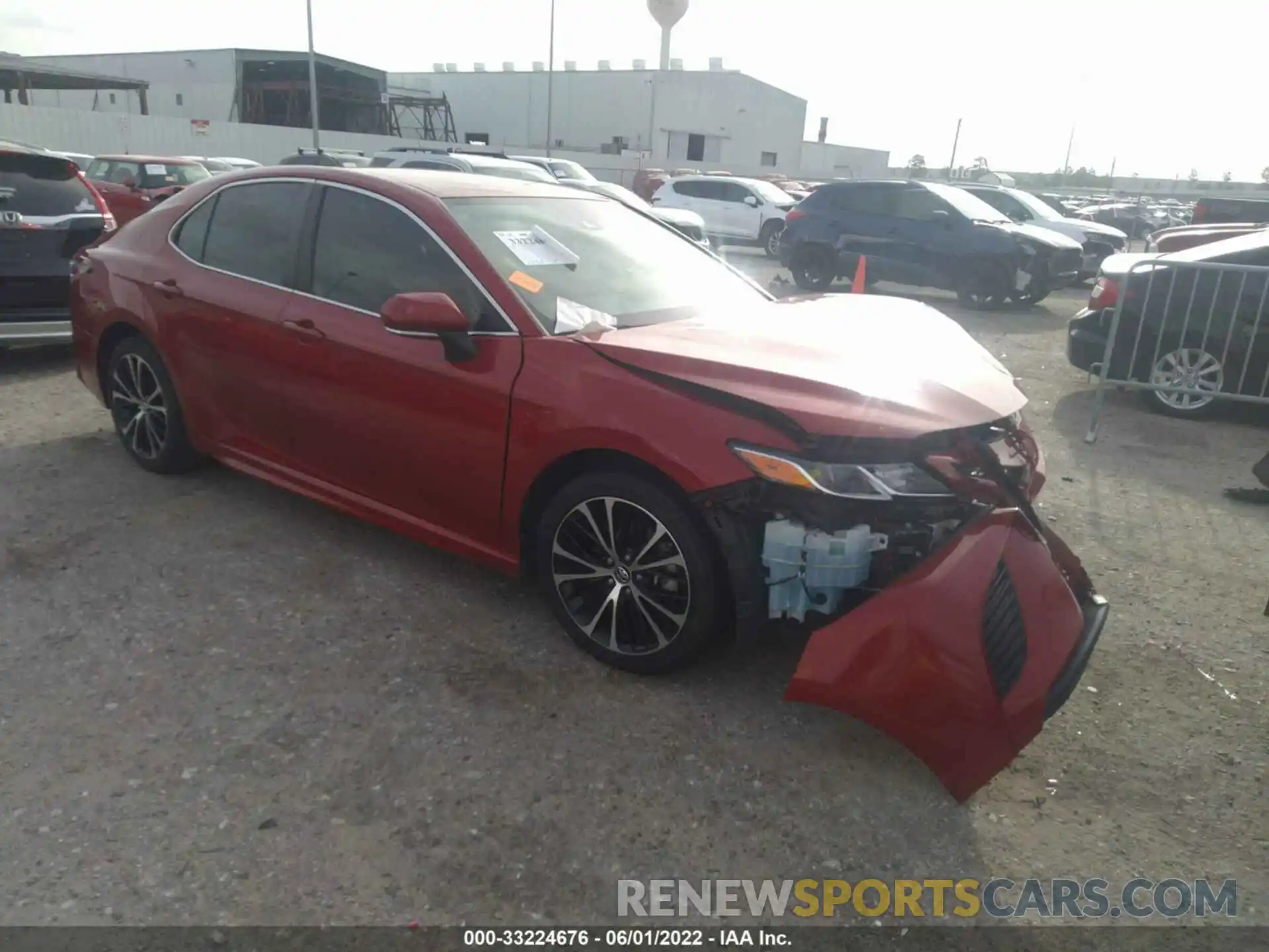 1 Photograph of a damaged car 4T1B11HK6KU202298 TOYOTA CAMRY 2019