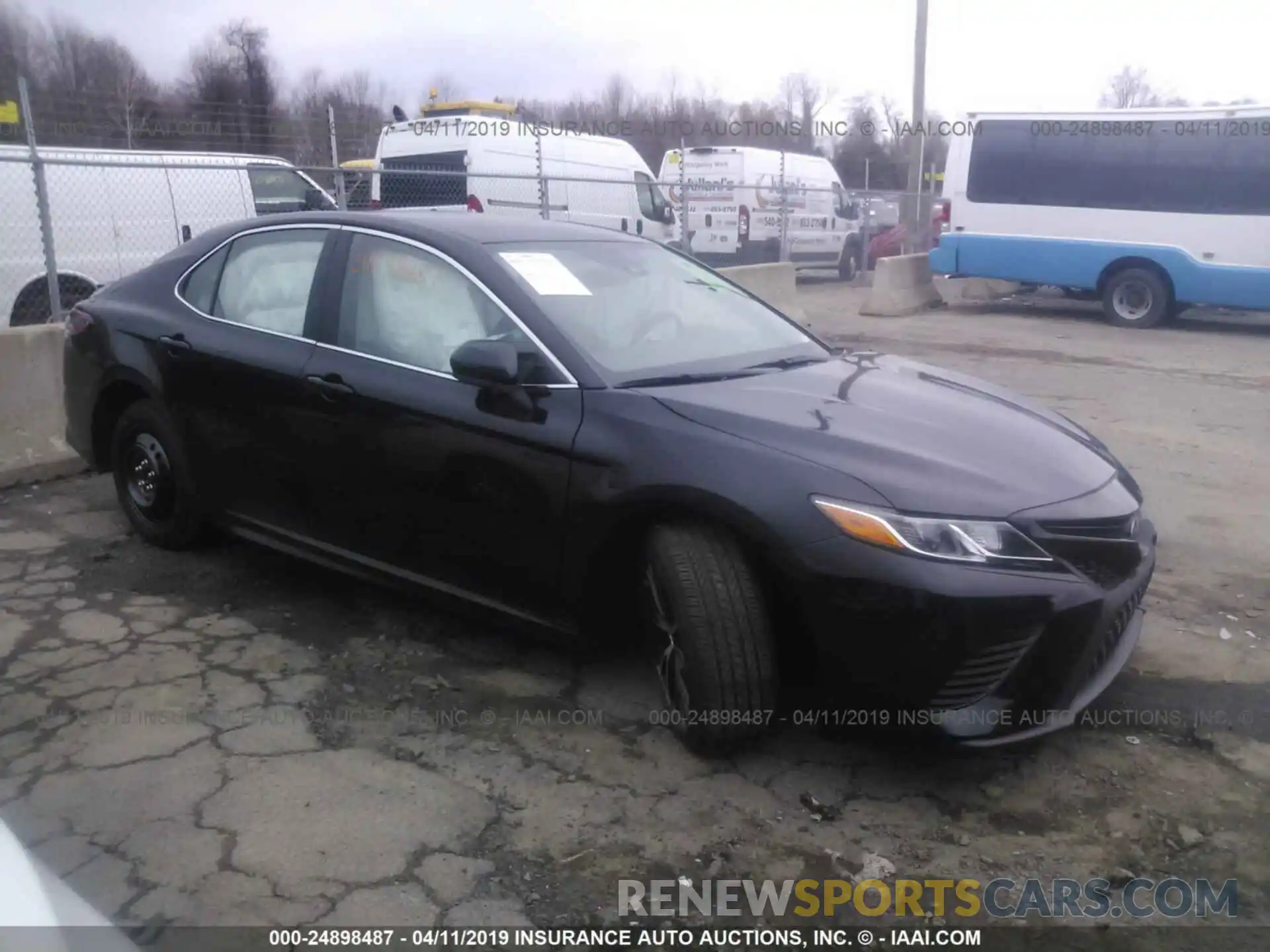 1 Photograph of a damaged car 4T1B11HK6KU204360 TOYOTA CAMRY 2019