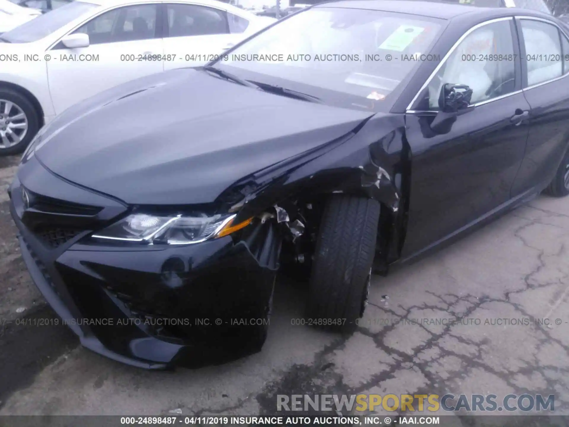 6 Photograph of a damaged car 4T1B11HK6KU204360 TOYOTA CAMRY 2019