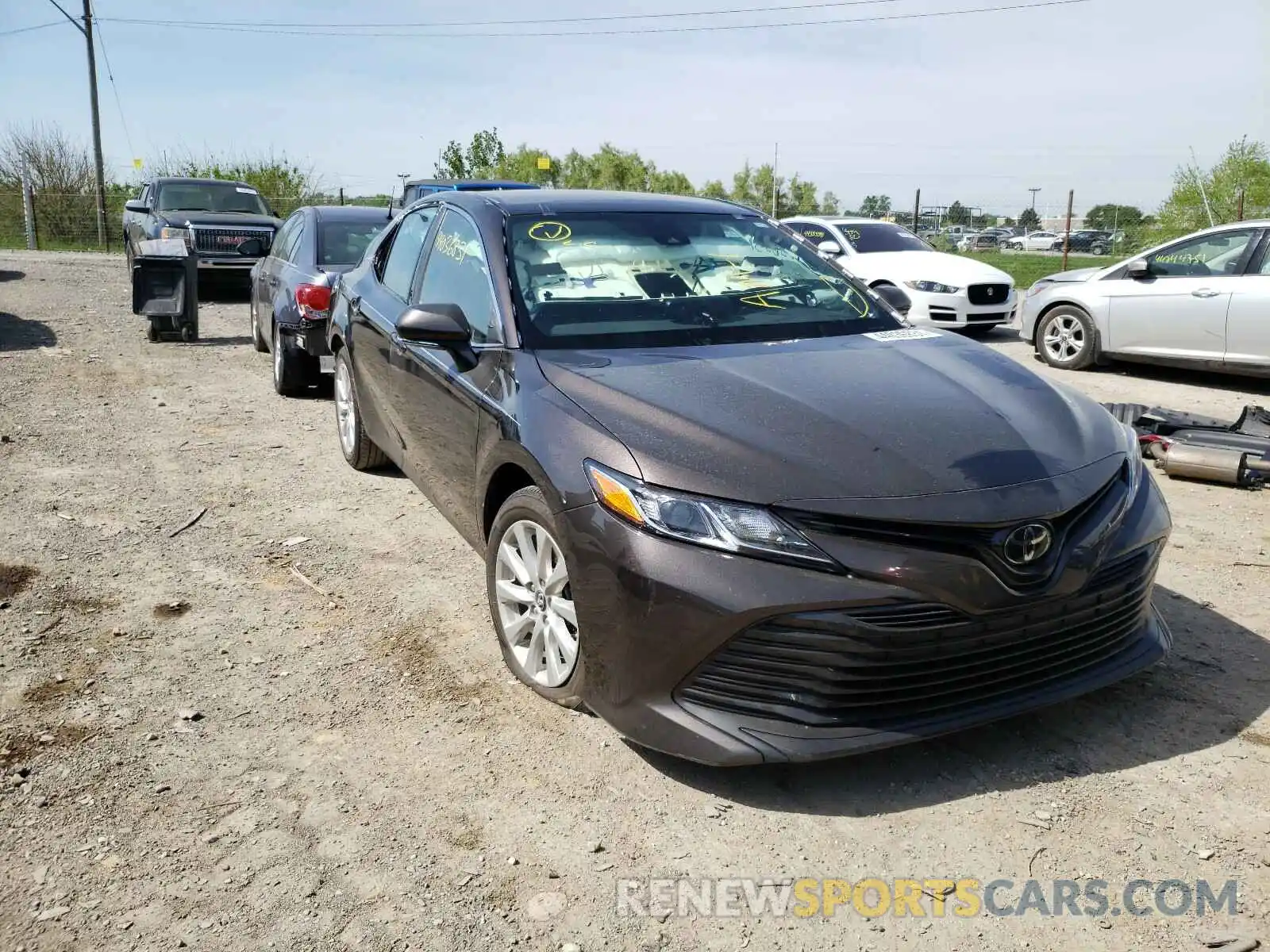 1 Photograph of a damaged car 4T1B11HK6KU205329 TOYOTA CAMRY 2019