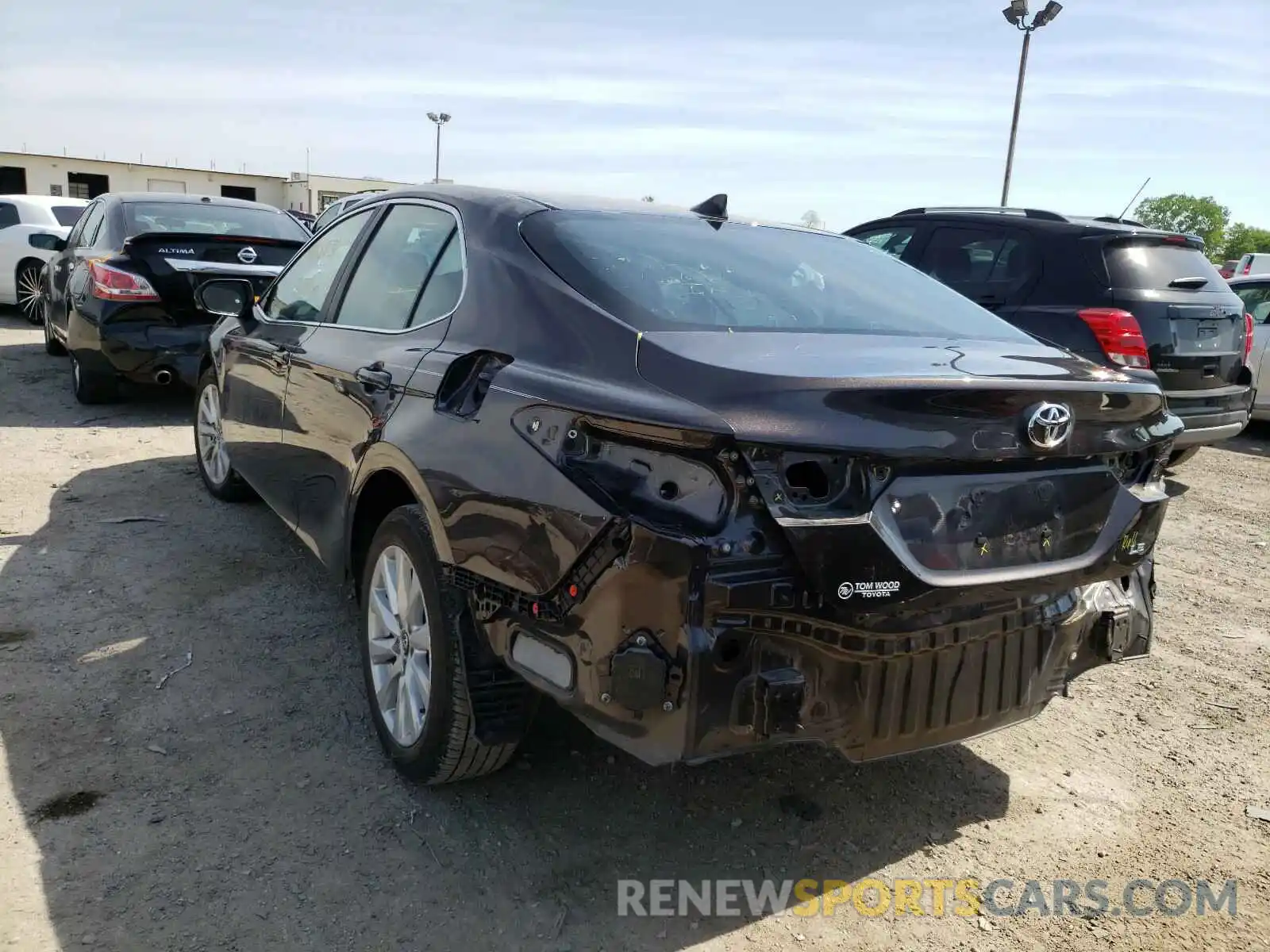 3 Photograph of a damaged car 4T1B11HK6KU205329 TOYOTA CAMRY 2019