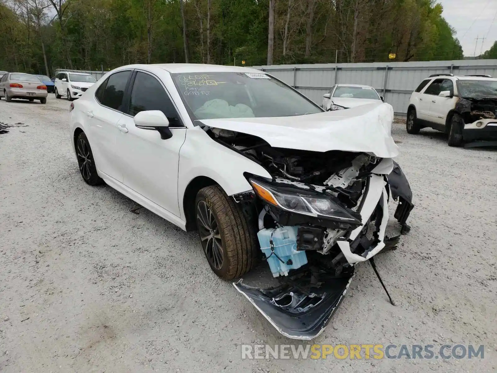 1 Photograph of a damaged car 4T1B11HK6KU206531 TOYOTA CAMRY 2019