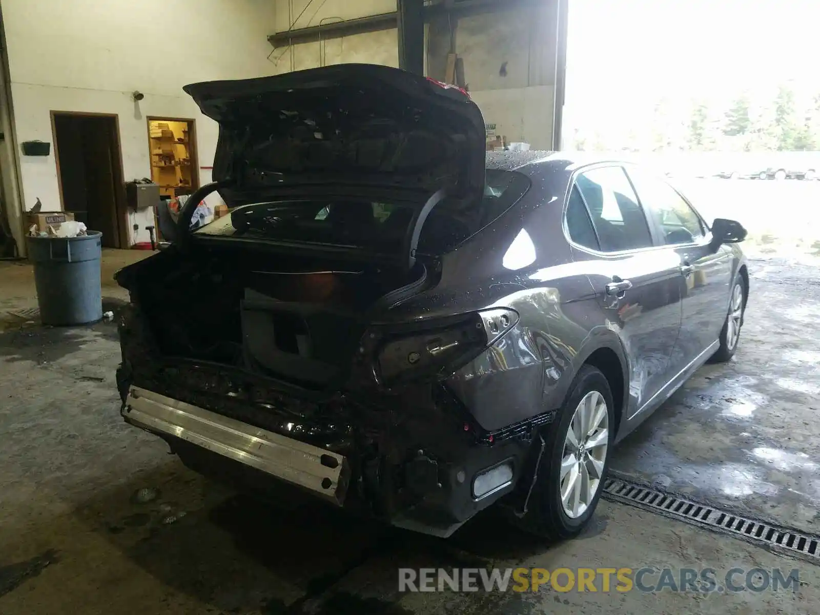 4 Photograph of a damaged car 4T1B11HK6KU208232 TOYOTA CAMRY 2019