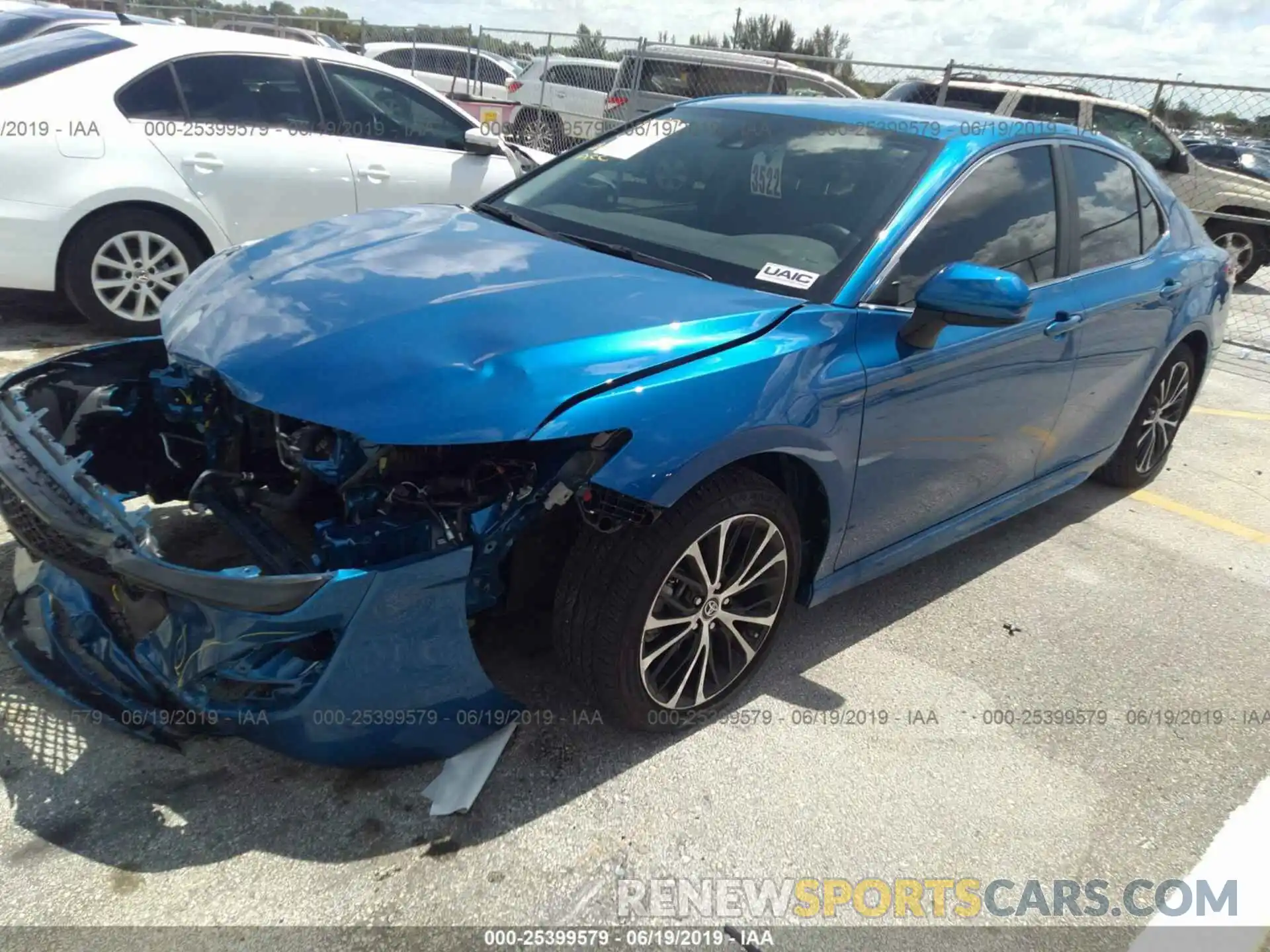 2 Photograph of a damaged car 4T1B11HK6KU208862 TOYOTA CAMRY 2019