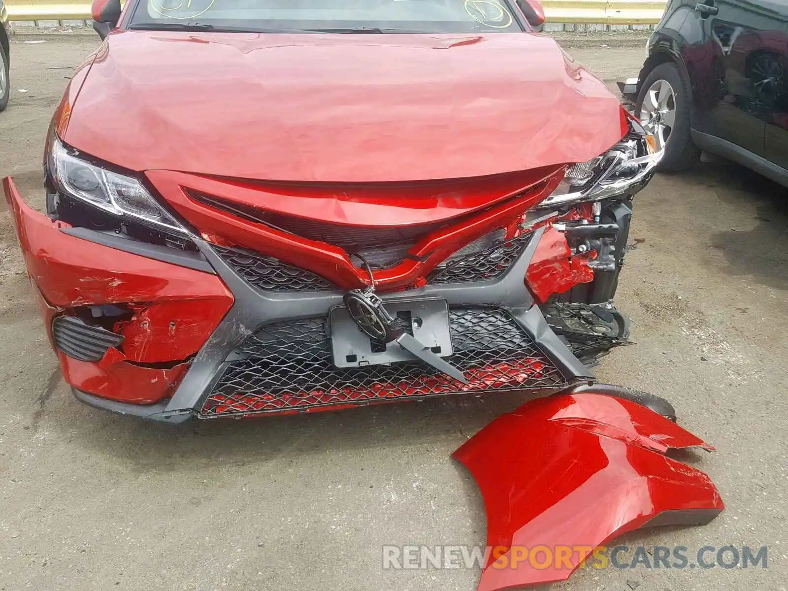 9 Фотография поврежденного автомобиля 4T1B11HK6KU209235 TOYOTA CAMRY 2019