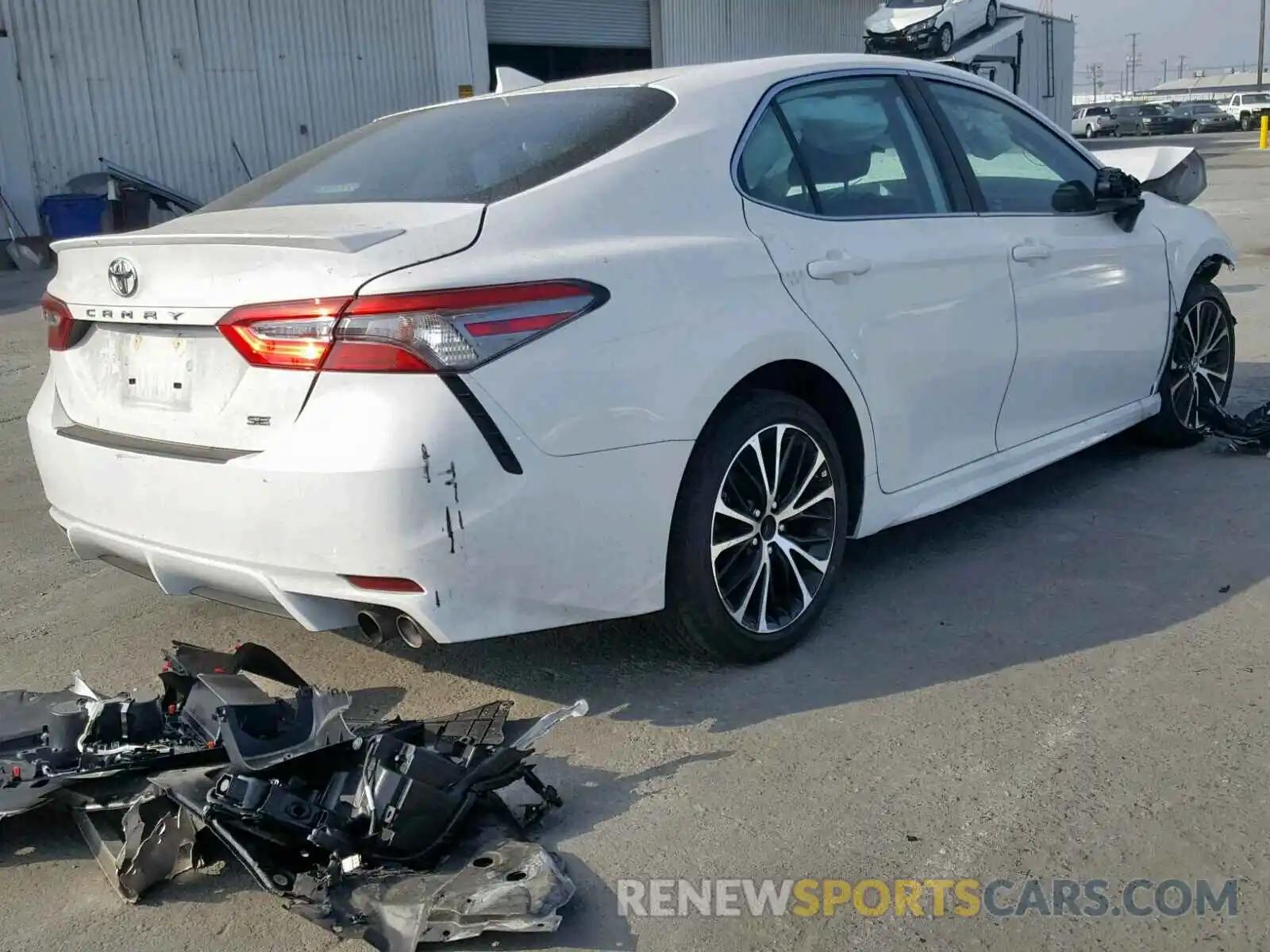 4 Photograph of a damaged car 4T1B11HK6KU209736 TOYOTA CAMRY 2019