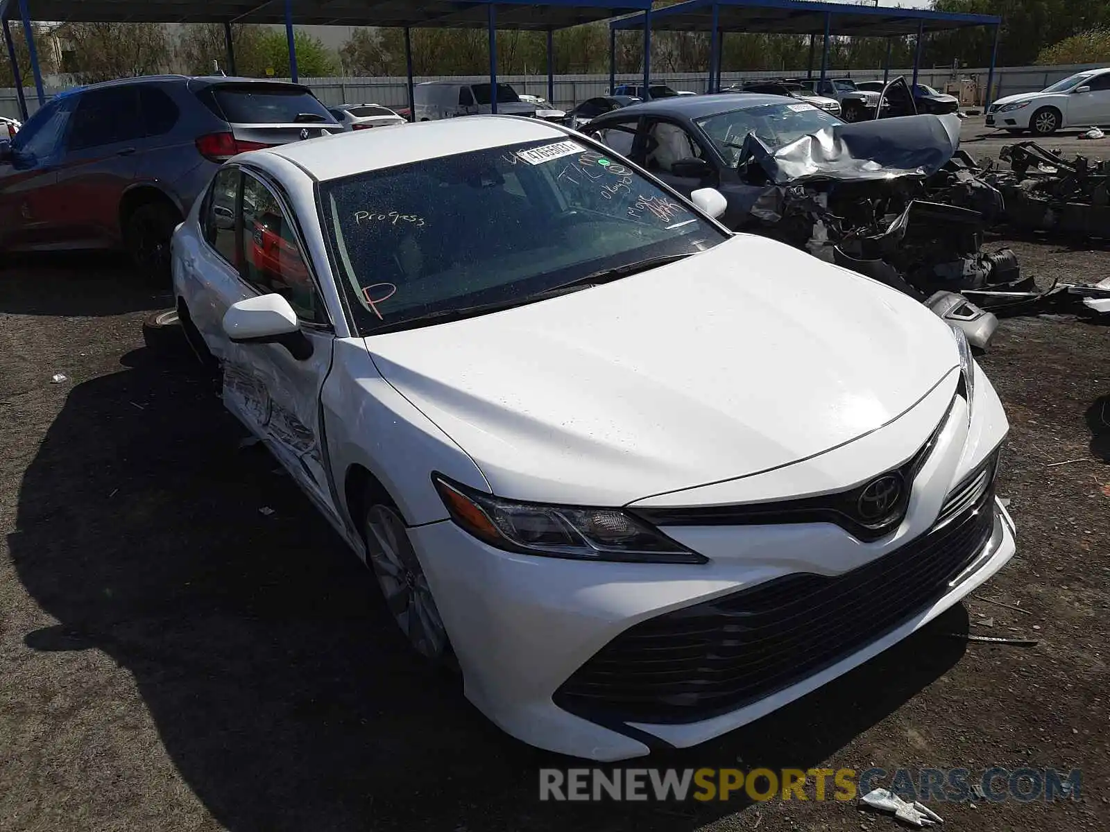 1 Photograph of a damaged car 4T1B11HK6KU211616 TOYOTA CAMRY 2019