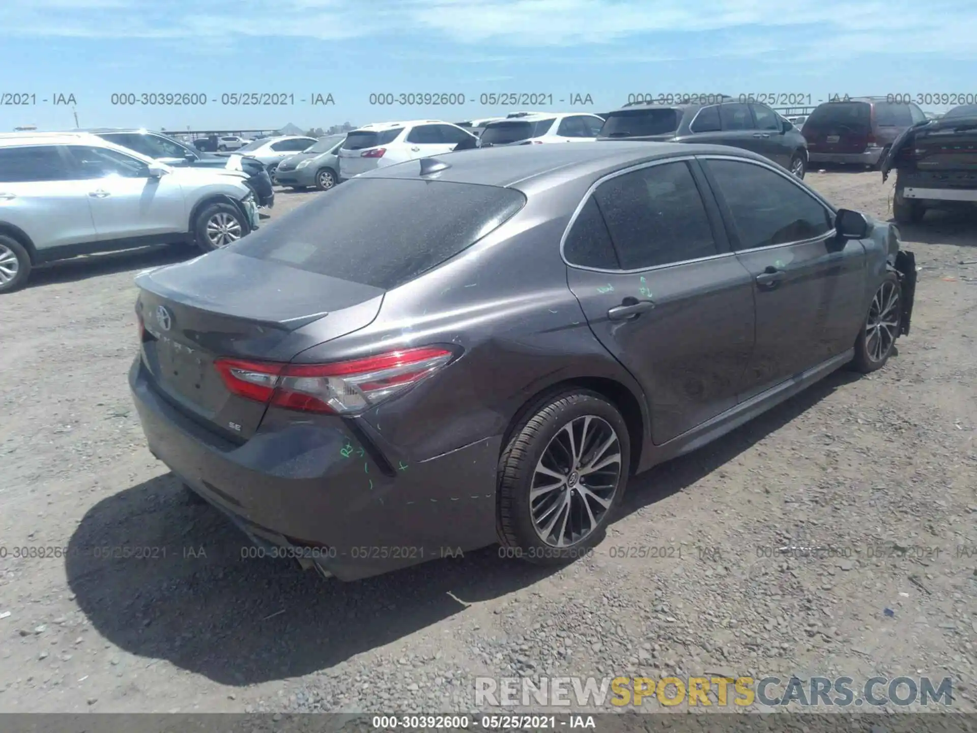 4 Photograph of a damaged car 4T1B11HK6KU214919 TOYOTA CAMRY 2019