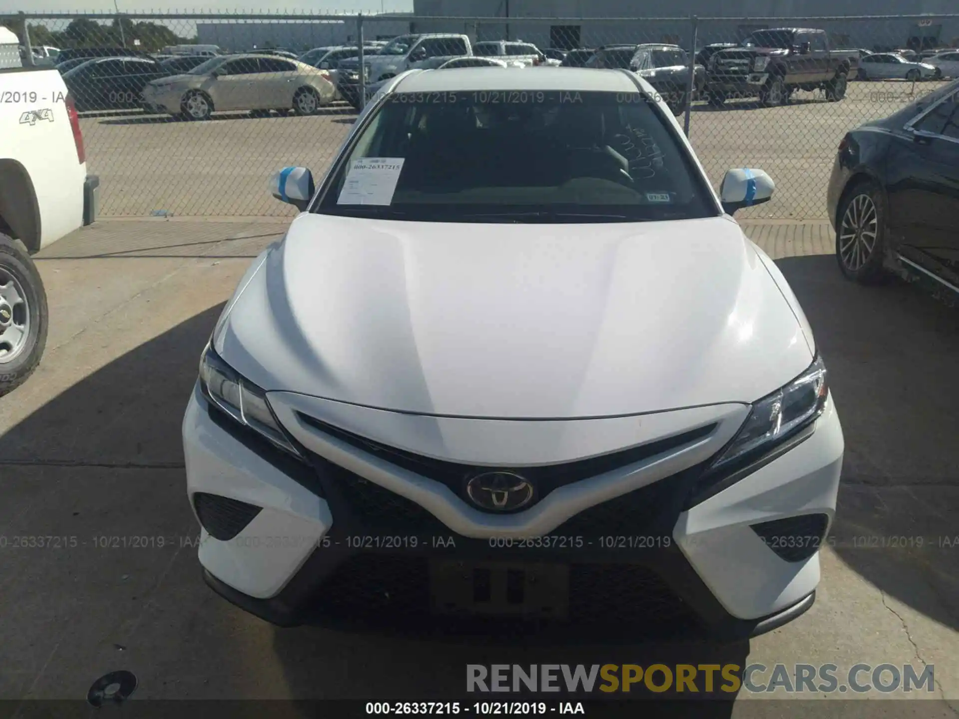 6 Photograph of a damaged car 4T1B11HK6KU215438 TOYOTA CAMRY 2019