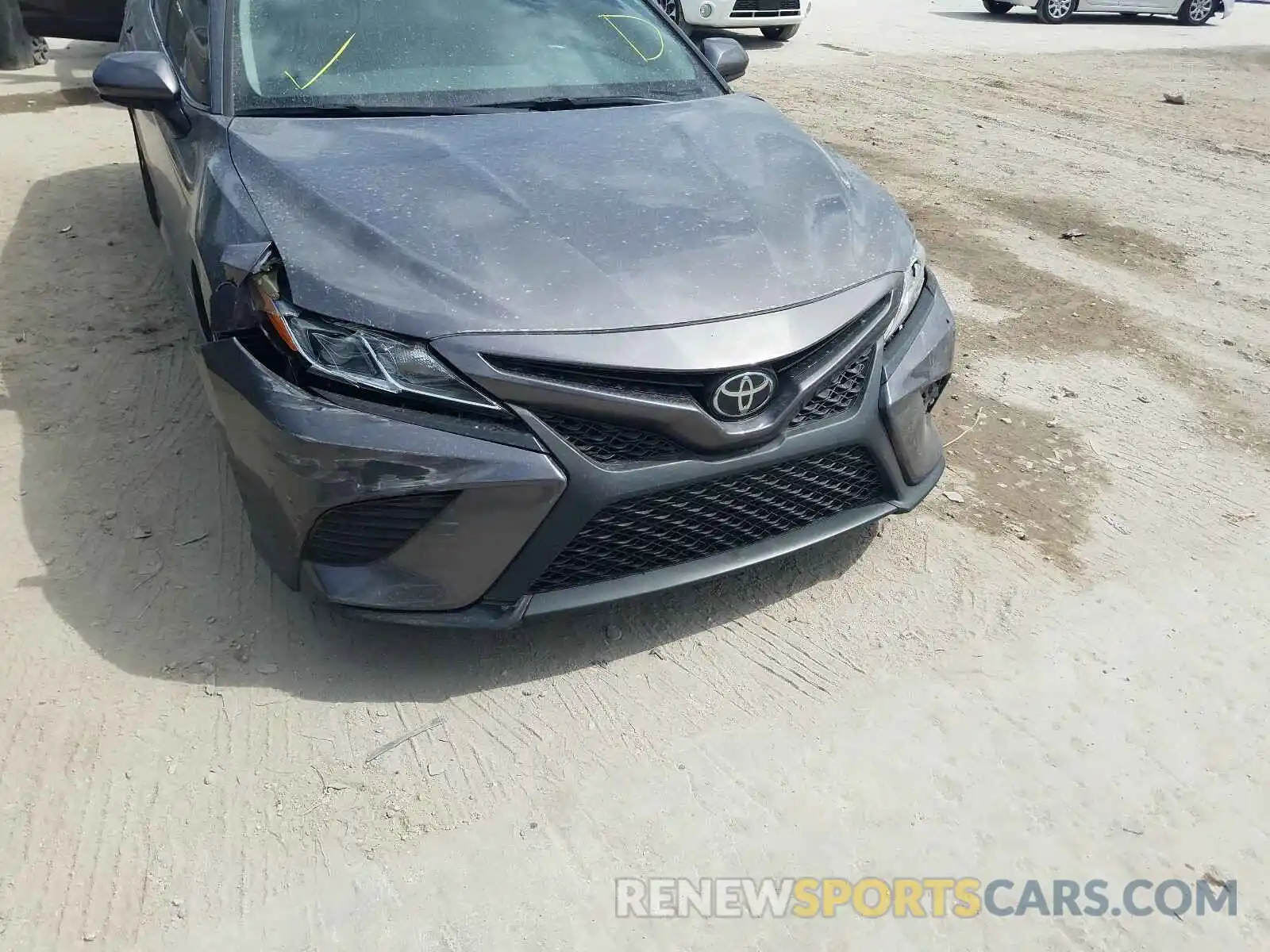 9 Photograph of a damaged car 4T1B11HK6KU218257 TOYOTA CAMRY 2019