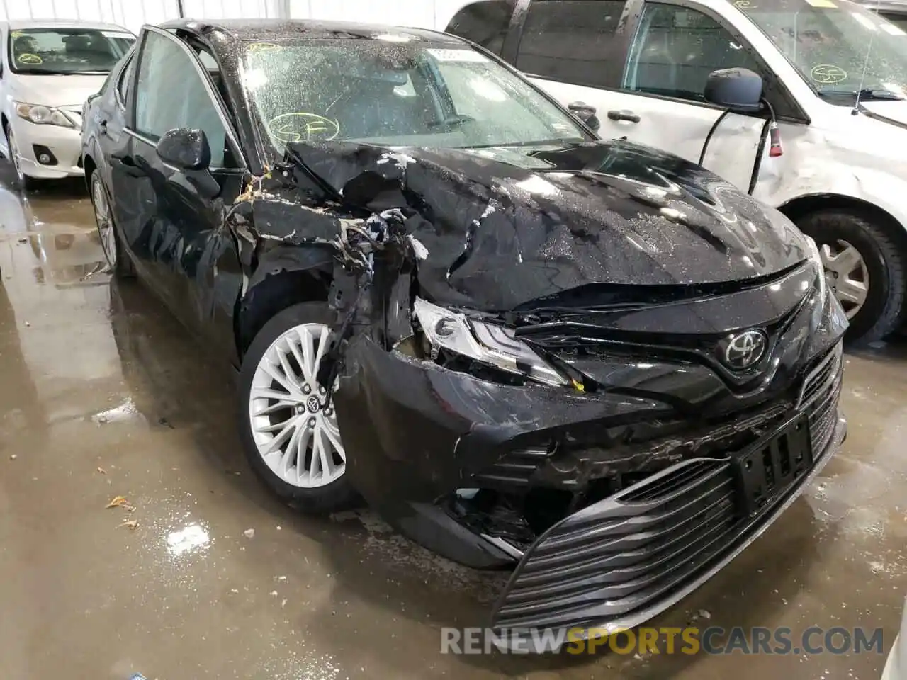 1 Photograph of a damaged car 4T1B11HK6KU219702 TOYOTA CAMRY 2019