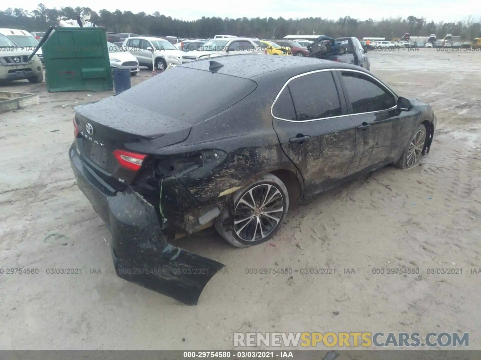 4 Photograph of a damaged car 4T1B11HK6KU220056 TOYOTA CAMRY 2019