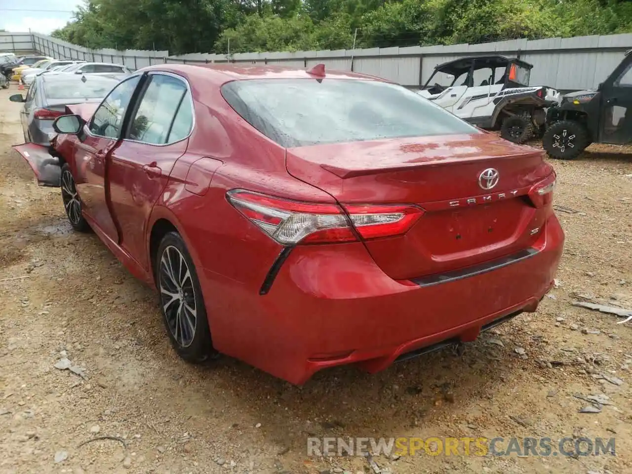 3 Photograph of a damaged car 4T1B11HK6KU224351 TOYOTA CAMRY 2019