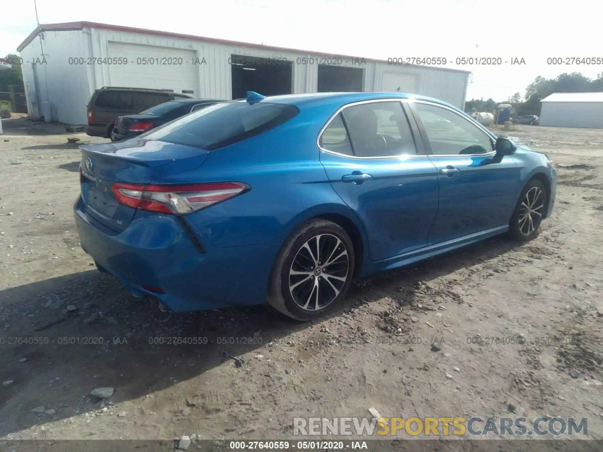 4 Фотография поврежденного автомобиля 4T1B11HK6KU225421 TOYOTA CAMRY 2019