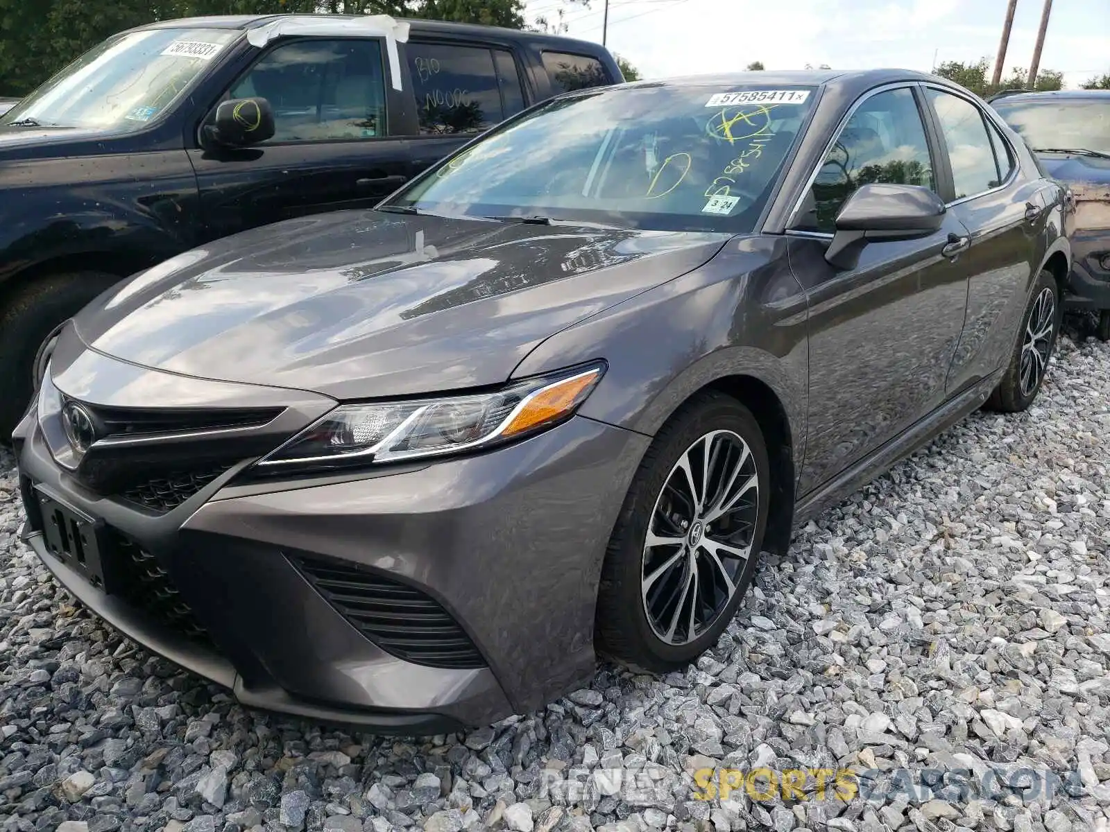 2 Photograph of a damaged car 4T1B11HK6KU227721 TOYOTA CAMRY 2019