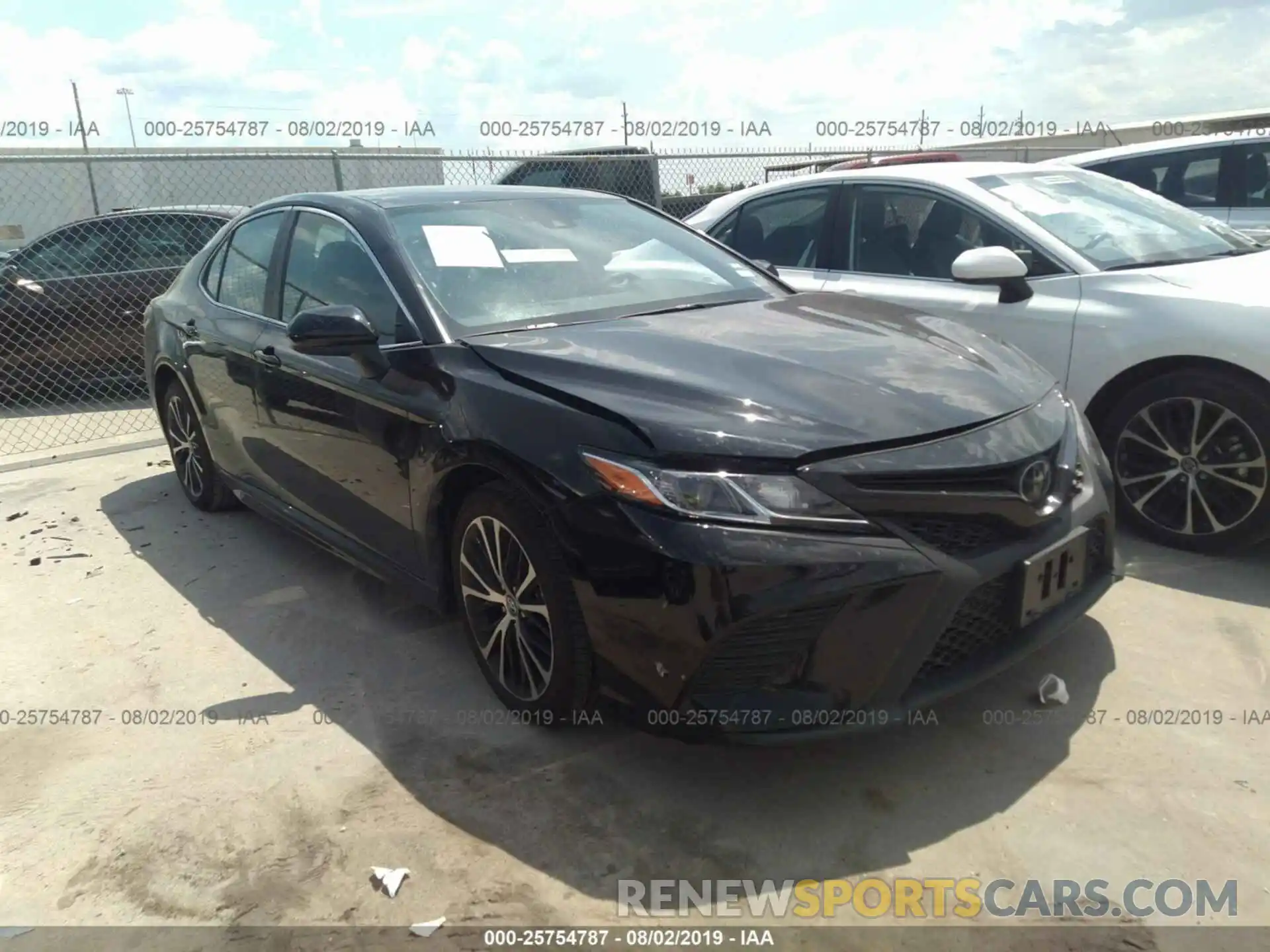 1 Photograph of a damaged car 4T1B11HK6KU228173 TOYOTA CAMRY 2019