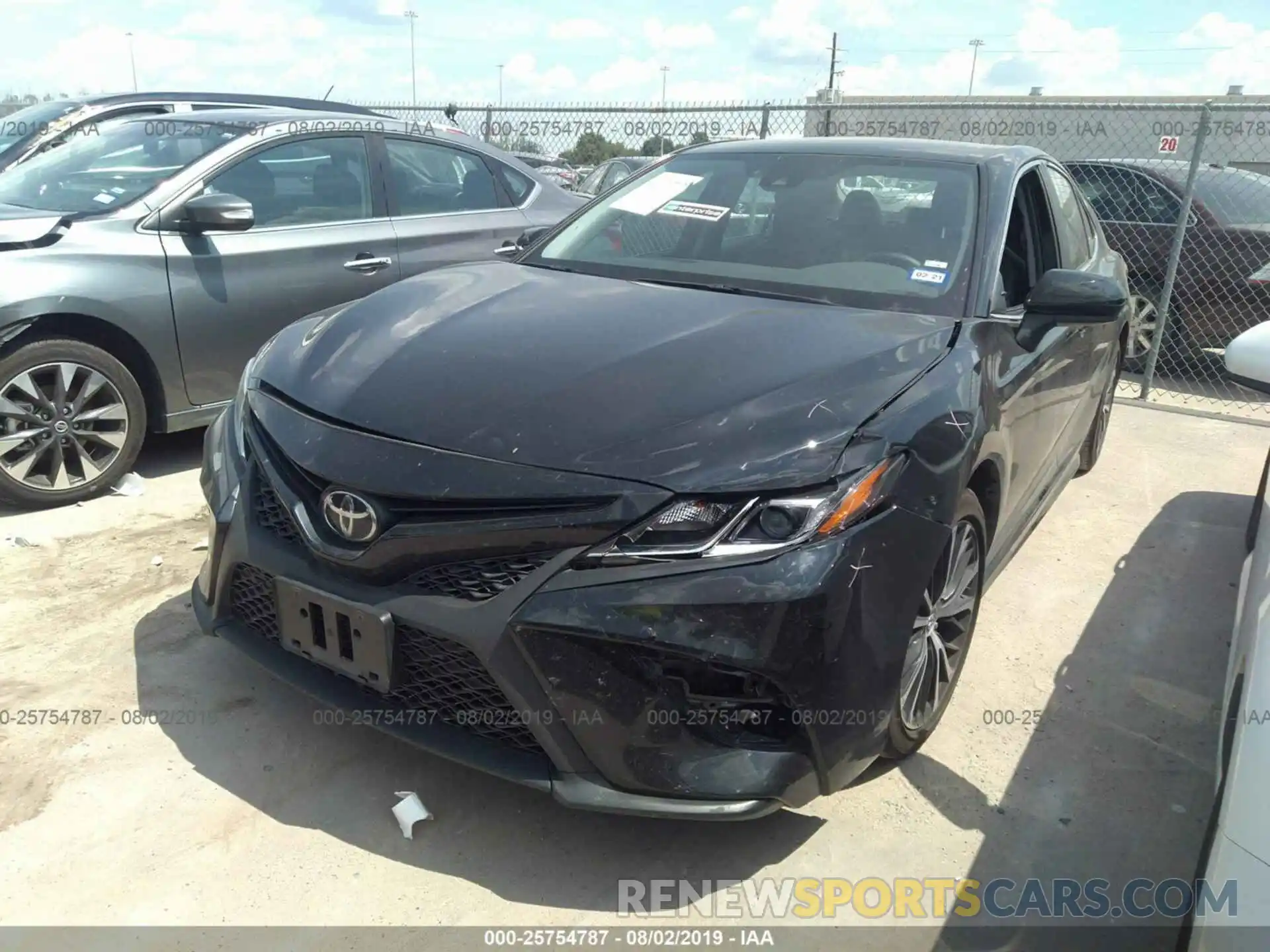 2 Photograph of a damaged car 4T1B11HK6KU228173 TOYOTA CAMRY 2019