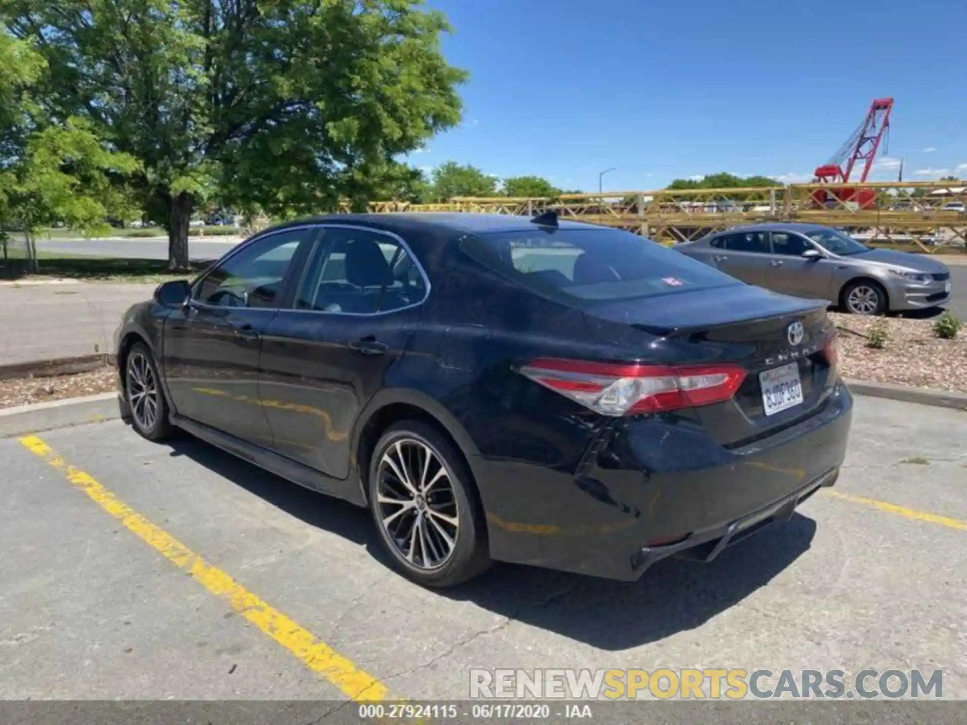 6 Photograph of a damaged car 4T1B11HK6KU228187 TOYOTA CAMRY 2019