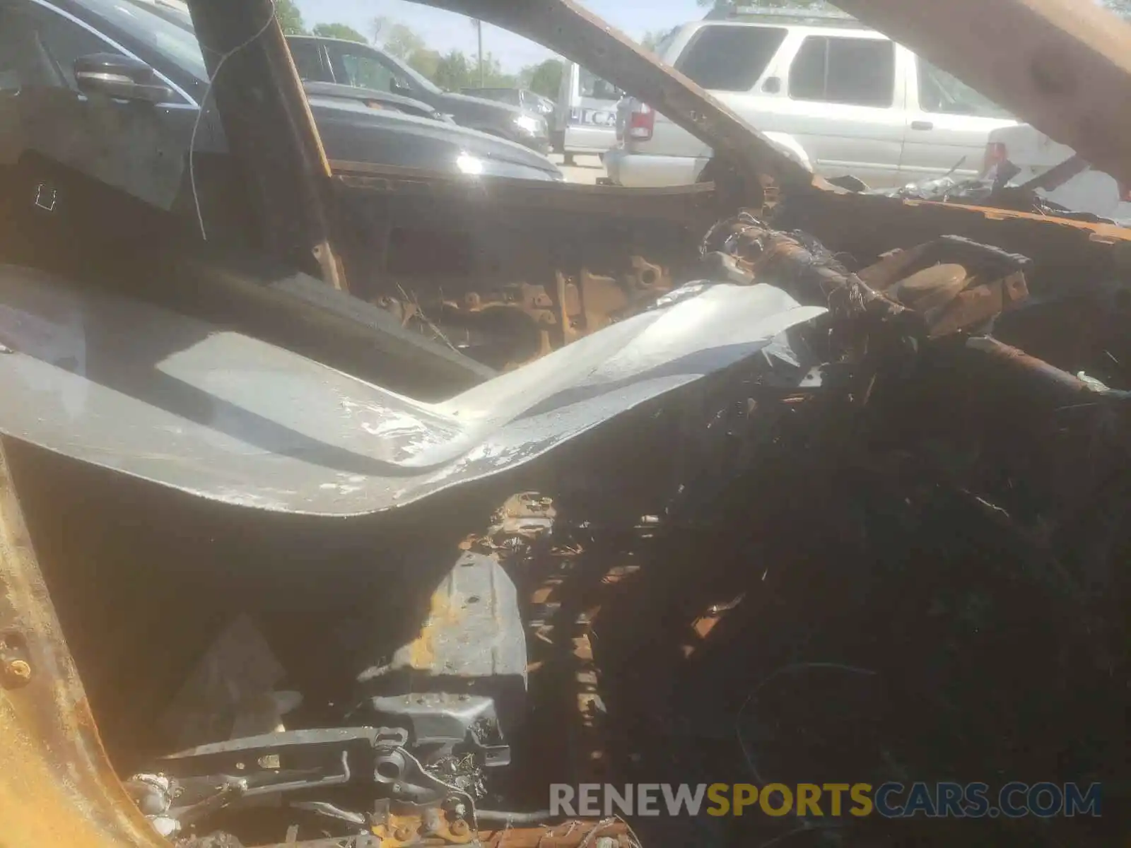 5 Photograph of a damaged car 4T1B11HK6KU228495 TOYOTA CAMRY 2019