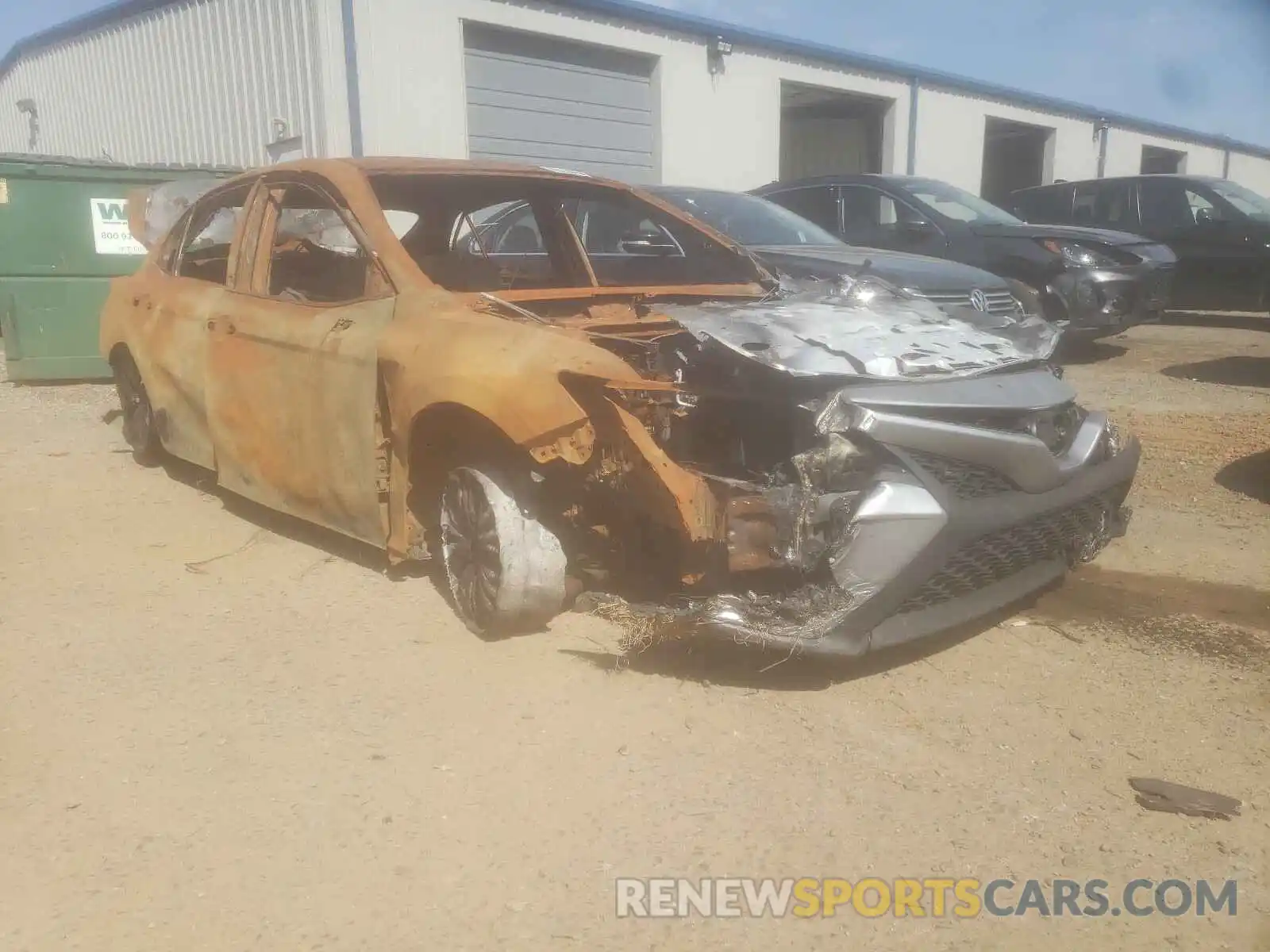 9 Photograph of a damaged car 4T1B11HK6KU228495 TOYOTA CAMRY 2019