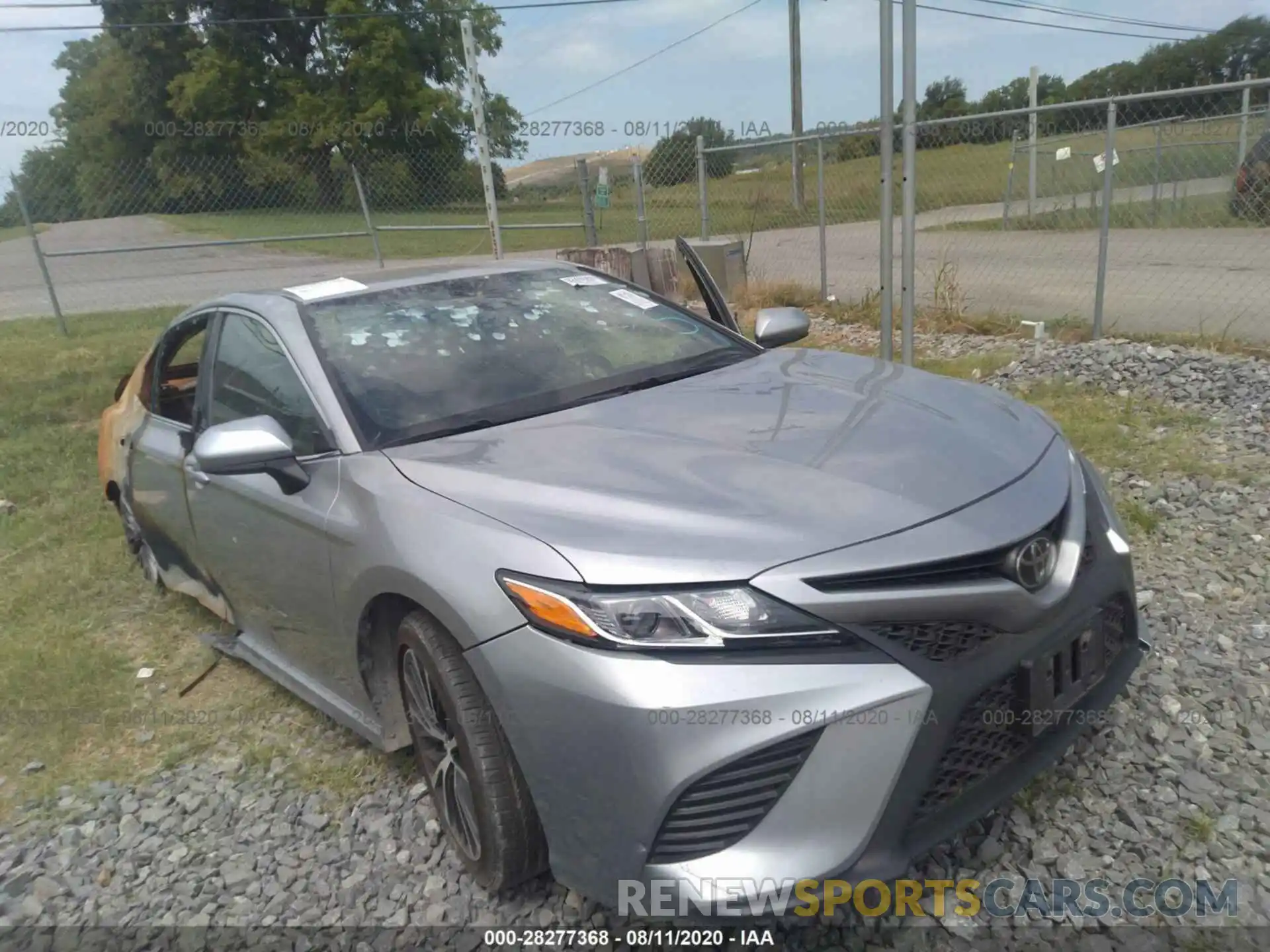 1 Photograph of a damaged car 4T1B11HK6KU228660 TOYOTA CAMRY 2019