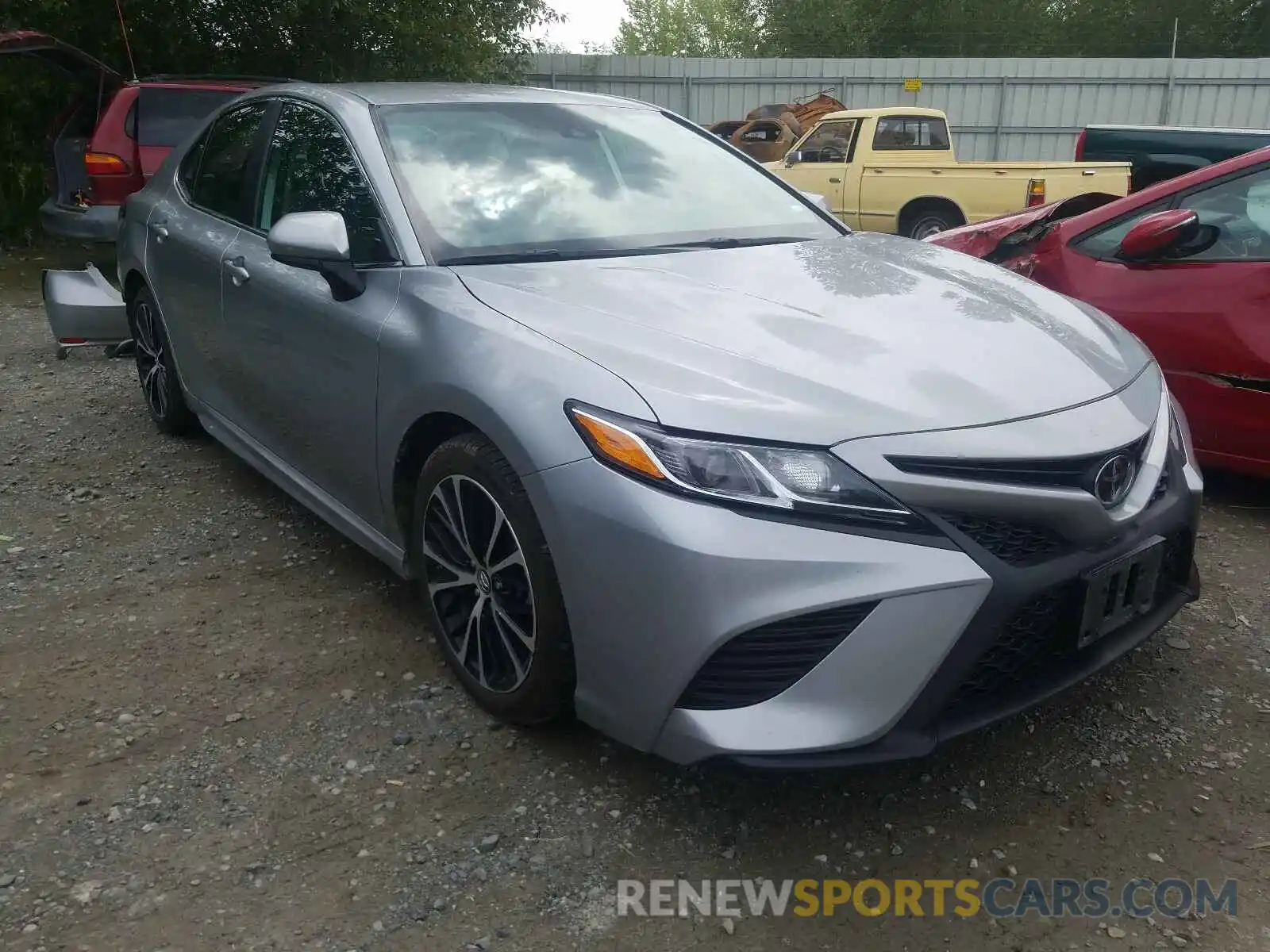 1 Photograph of a damaged car 4T1B11HK6KU228674 TOYOTA CAMRY 2019