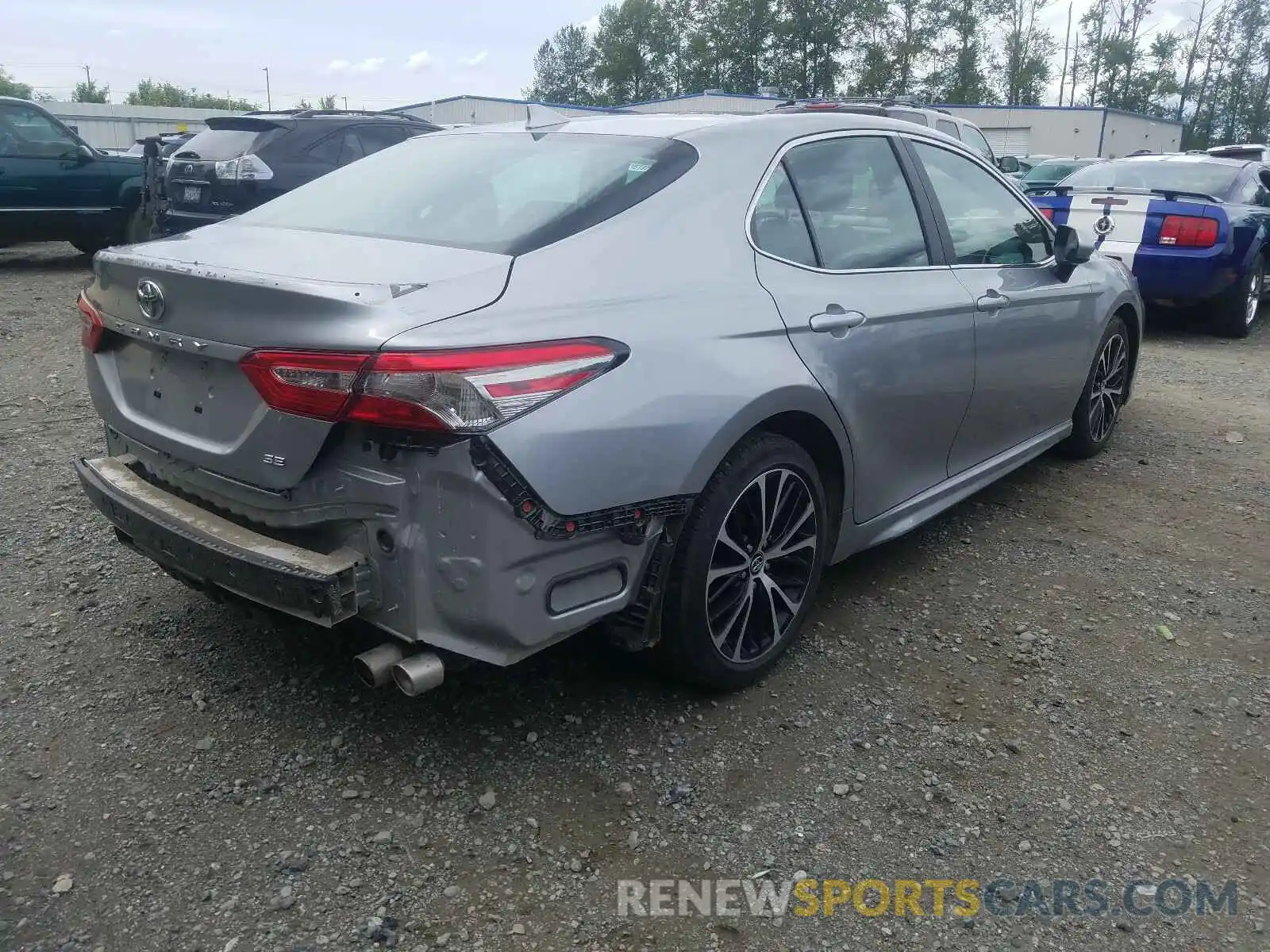 4 Photograph of a damaged car 4T1B11HK6KU228674 TOYOTA CAMRY 2019